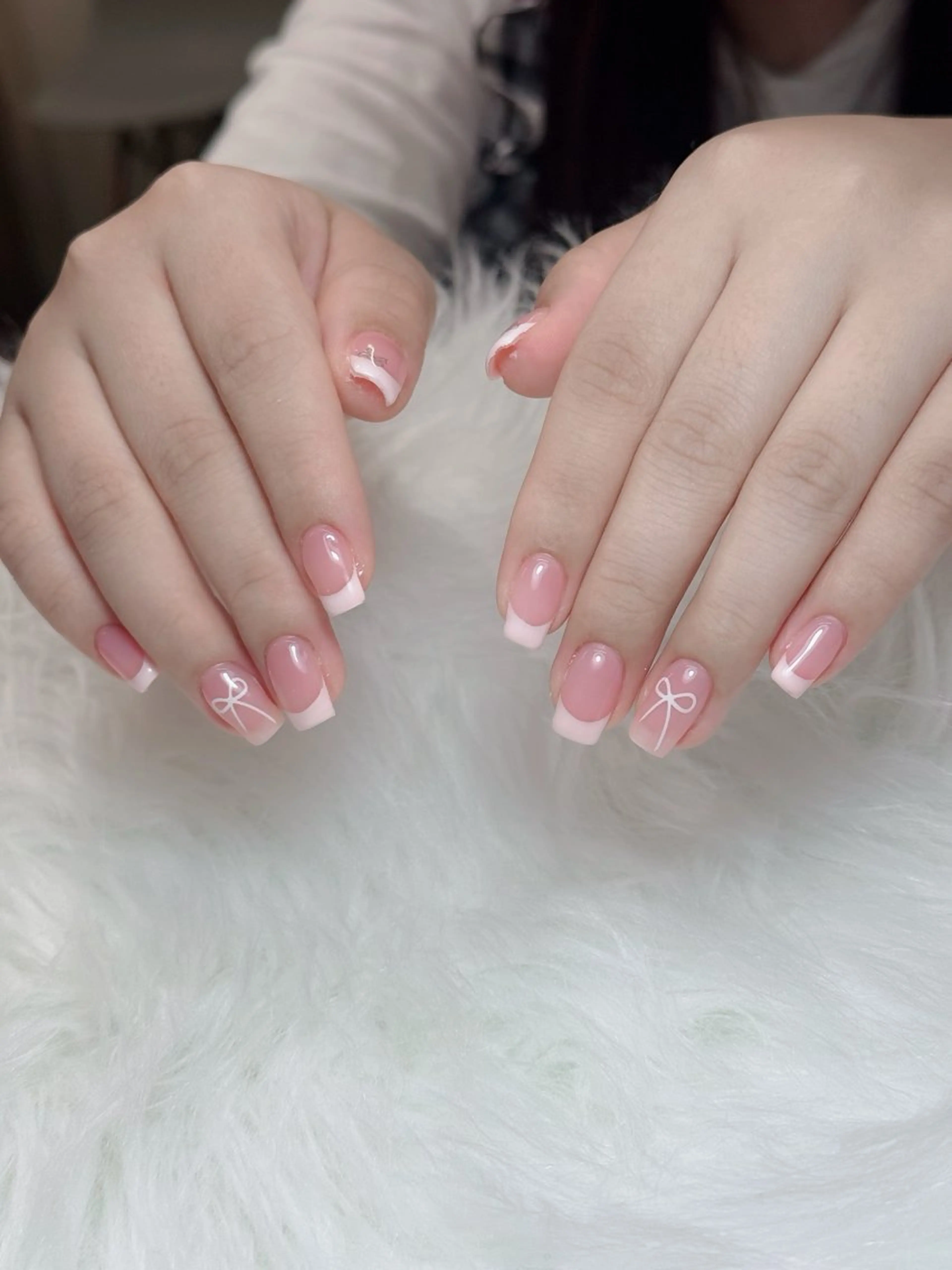 ネイル オーロラネイル チークネイル フットネイル フレンチネイル 韓国ネイル Lumi Nail 新大久保3‘のネイルデザイン