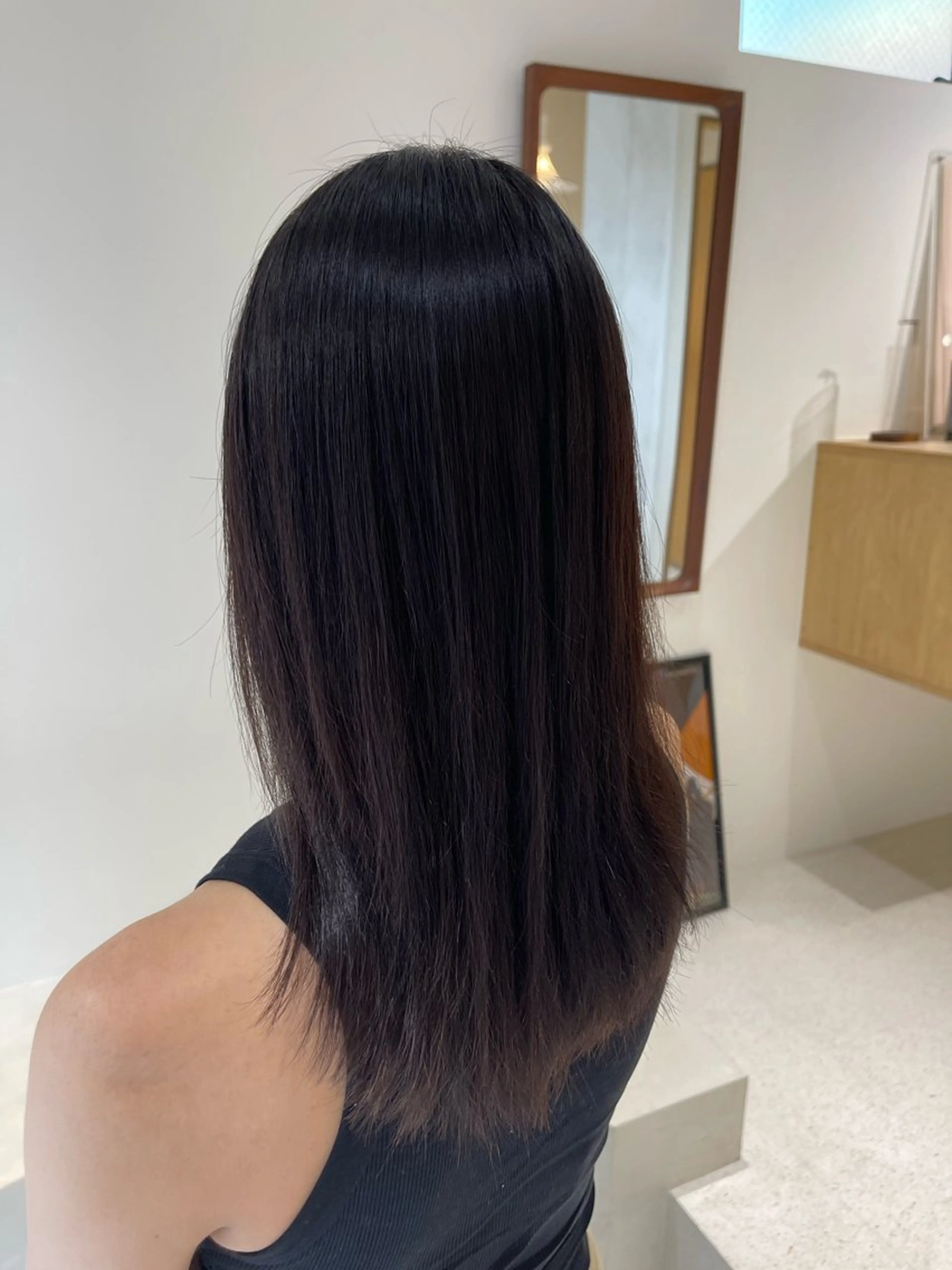 セミロング セミロングパーマ カット 縮毛矯正 トリートメント 蜂須賀🐝縮毛矯正 ストレートパーマのヘアスタイル