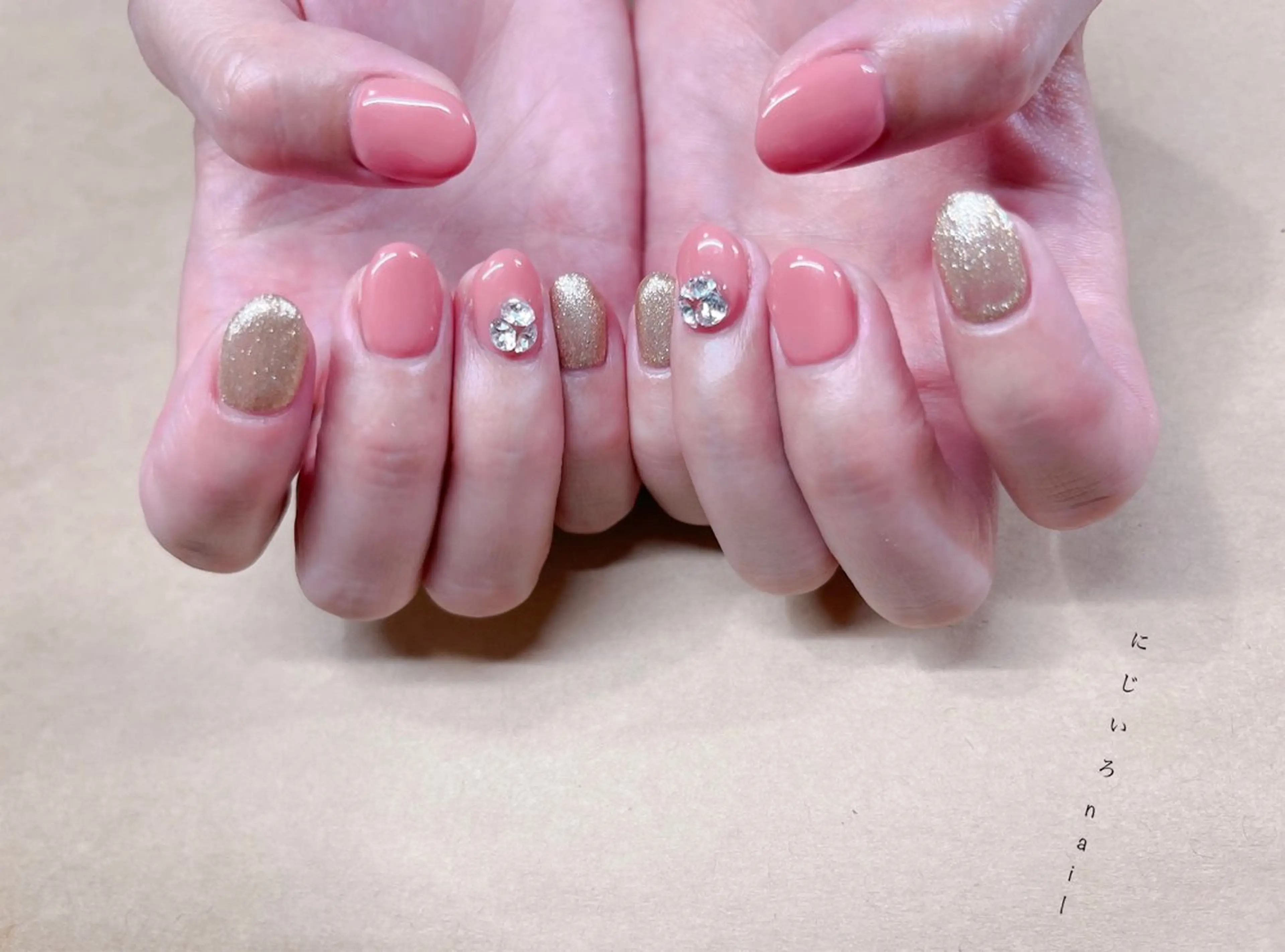 ネイル にじいろ nailのネイルデザイン