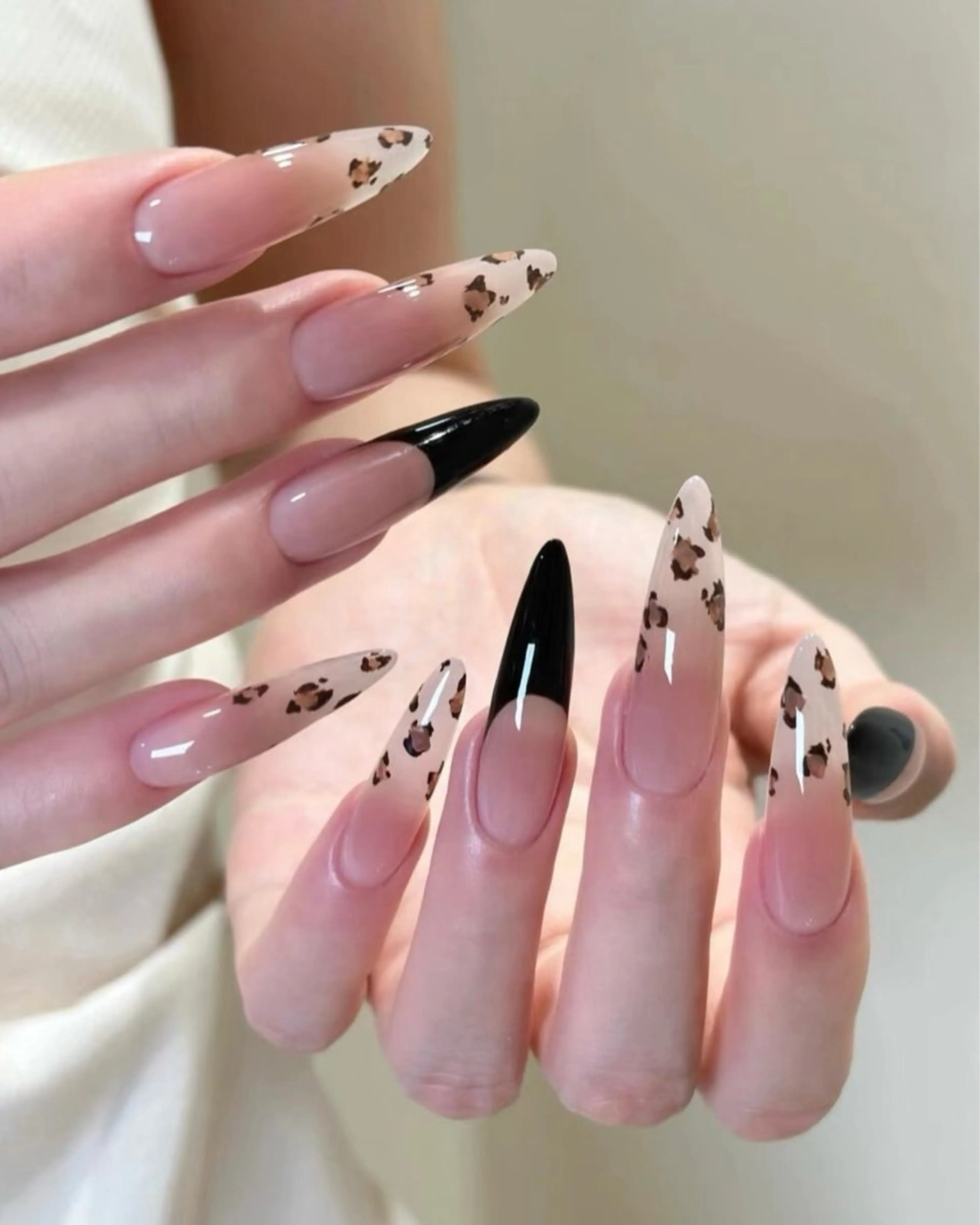 ネイル ハンドネイル さき Sakiのネイルデザイン