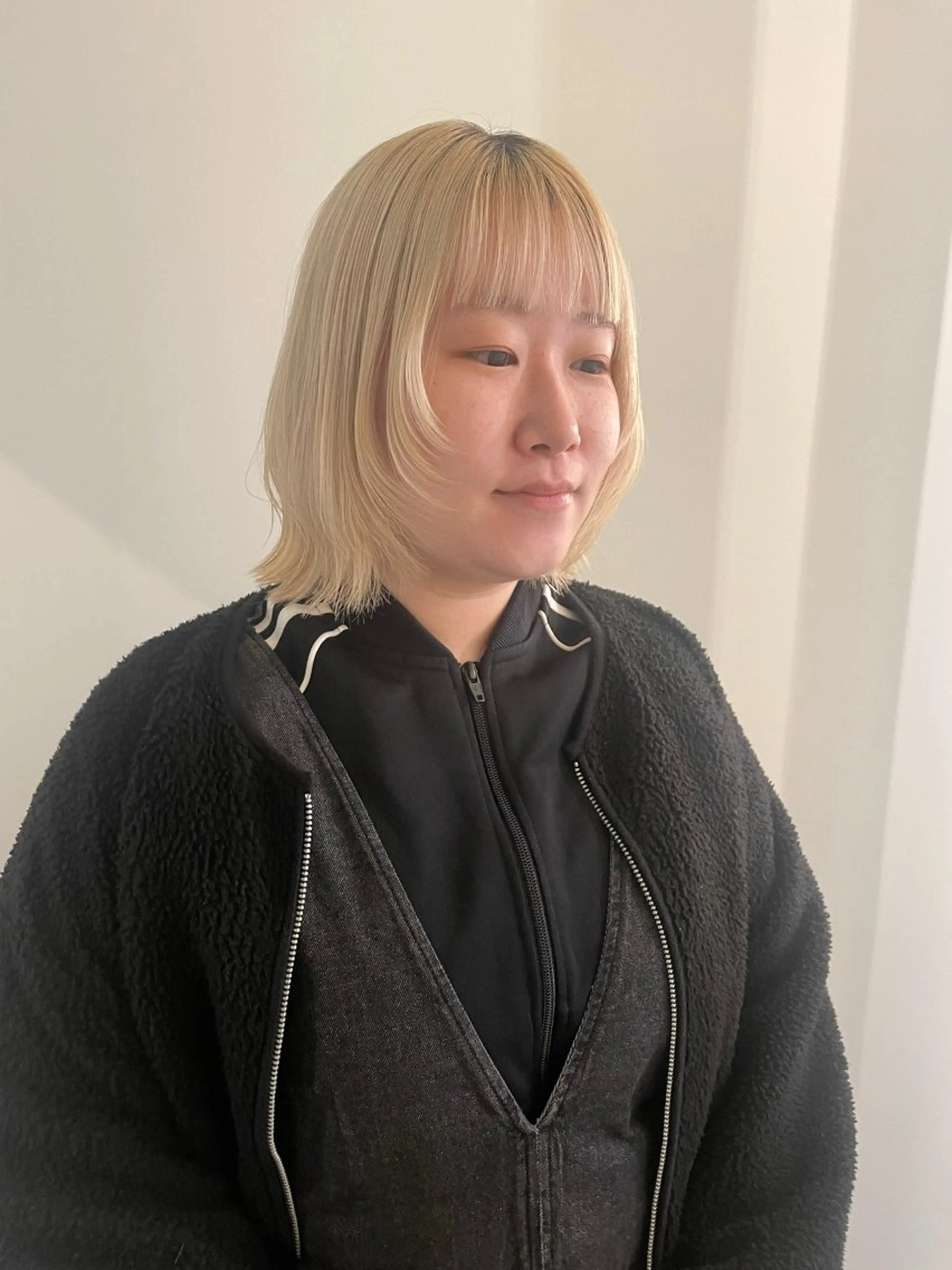 ショート カラー ボブ くびれヘア レイヤーカット ヘアカラー 渋谷 留菜のヘアスタイル