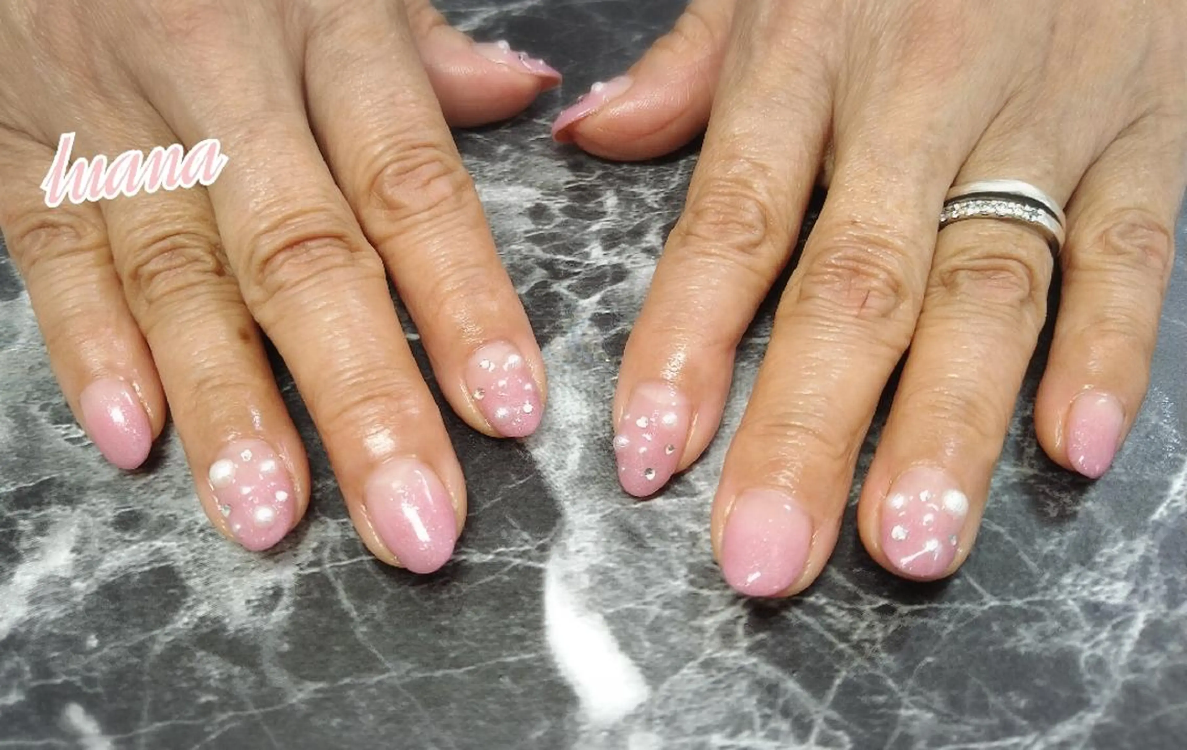 ネイル LUANA  TAKAHASHIのネイルデザイン