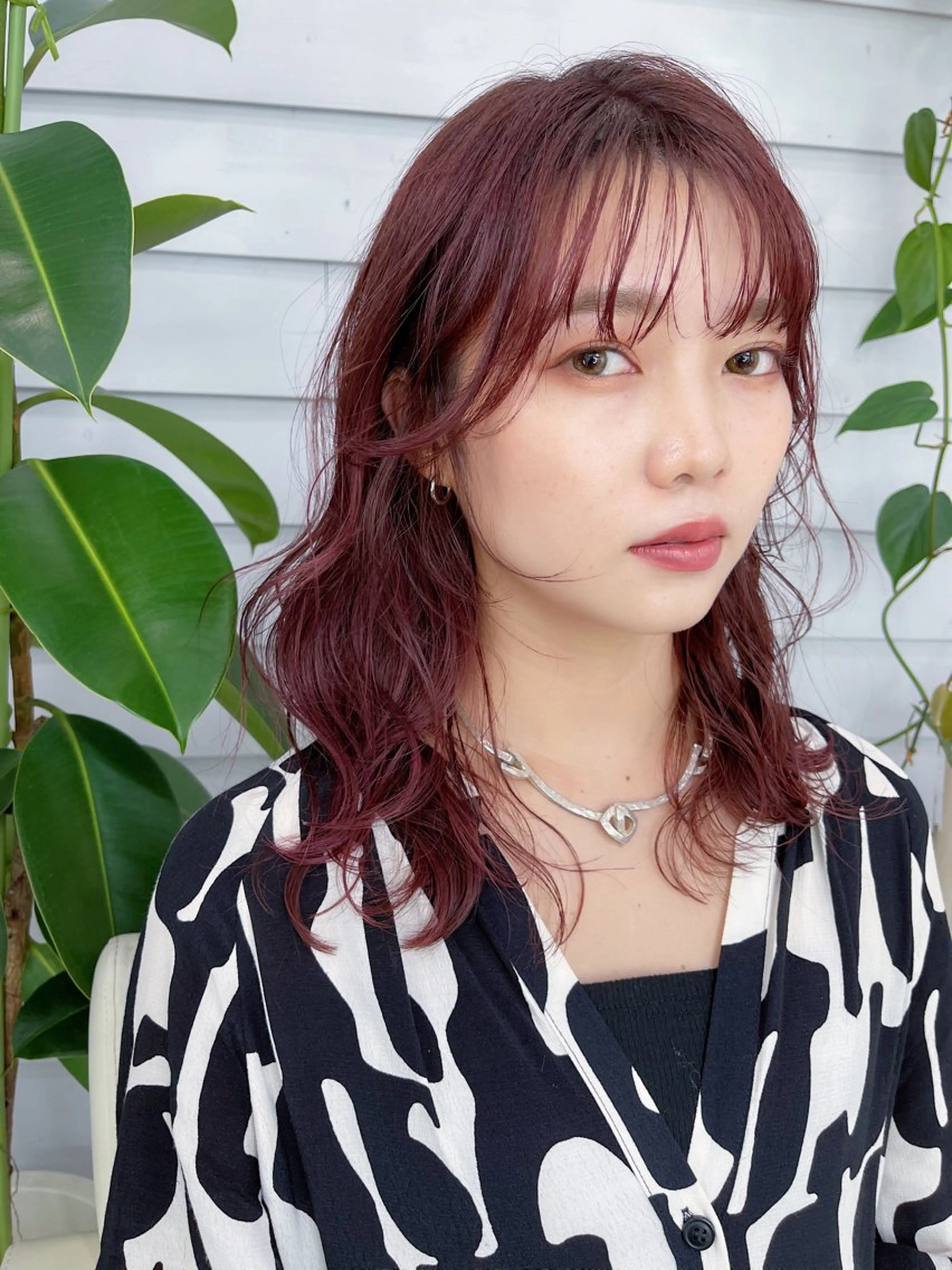 ミディアム カラー ブリーチ ブラウンカラー ダブルカラー ブリーチなしカラー ピンクカラー カット ヘアカラー トリートメント AiM 大名　似合わせカットのヘアスタイル