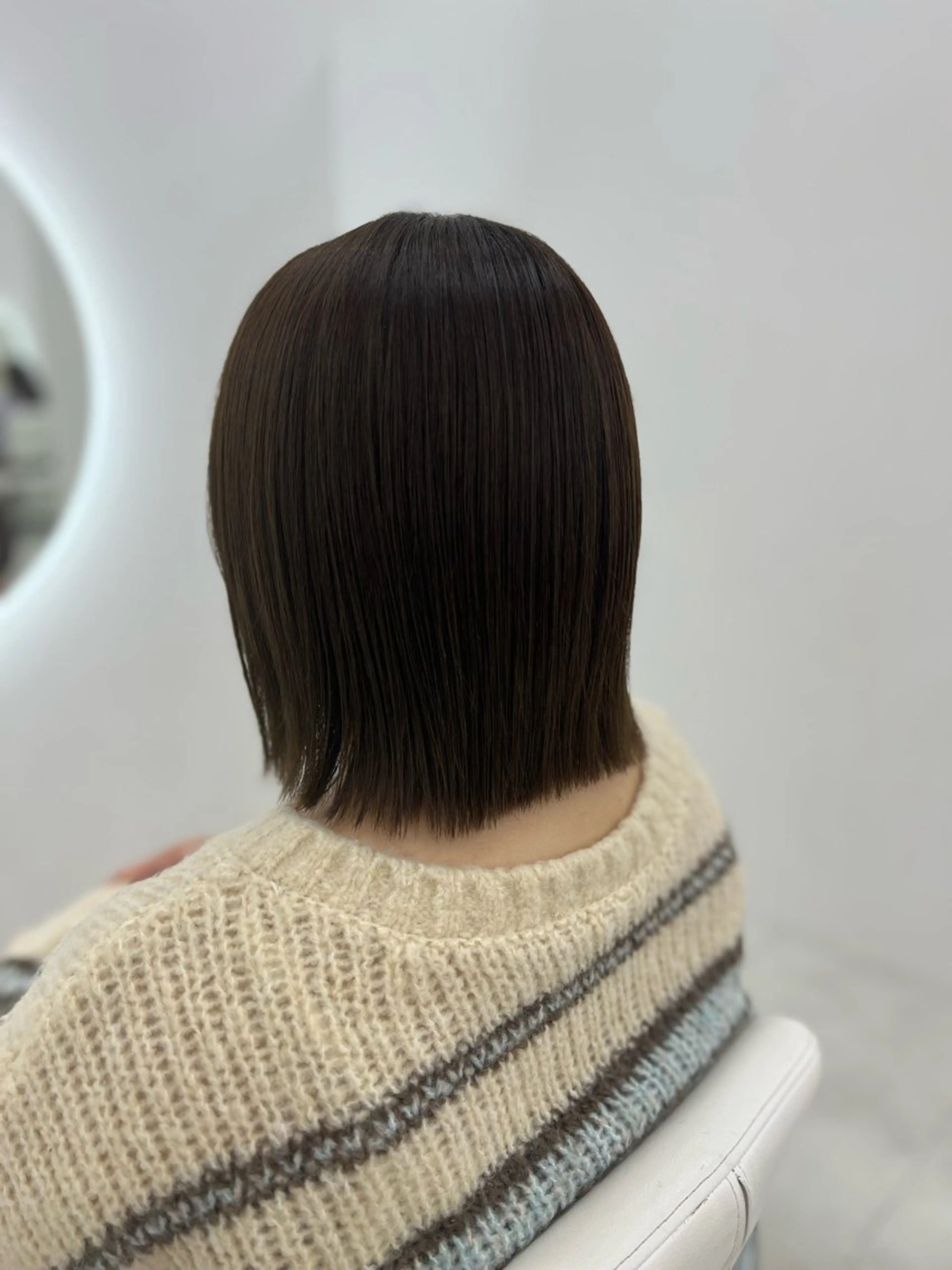 ショート カラー カット ヘアカラー トリートメント 吉田 悠乃のヘアスタイル