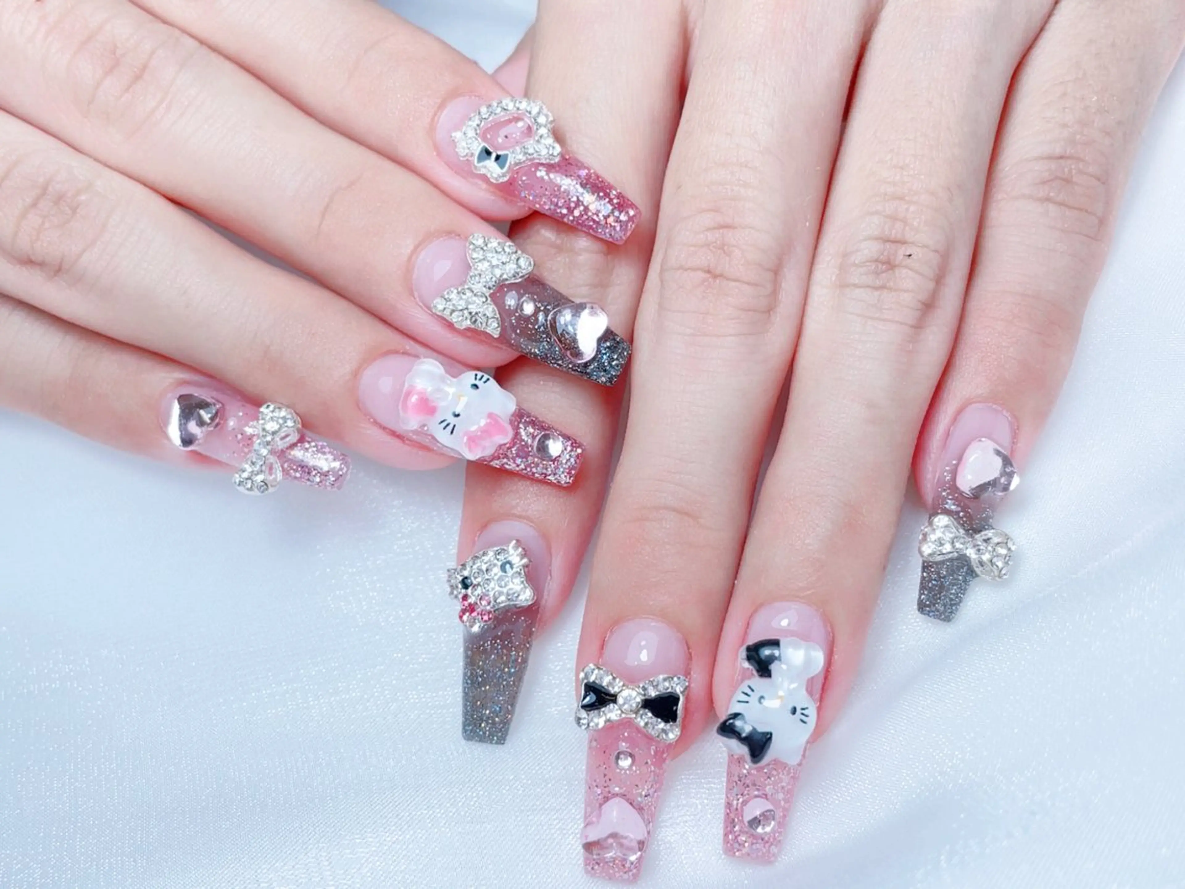 ネイル ハンドネイル M🌷nail 長さだし専門店のネイルデザイン