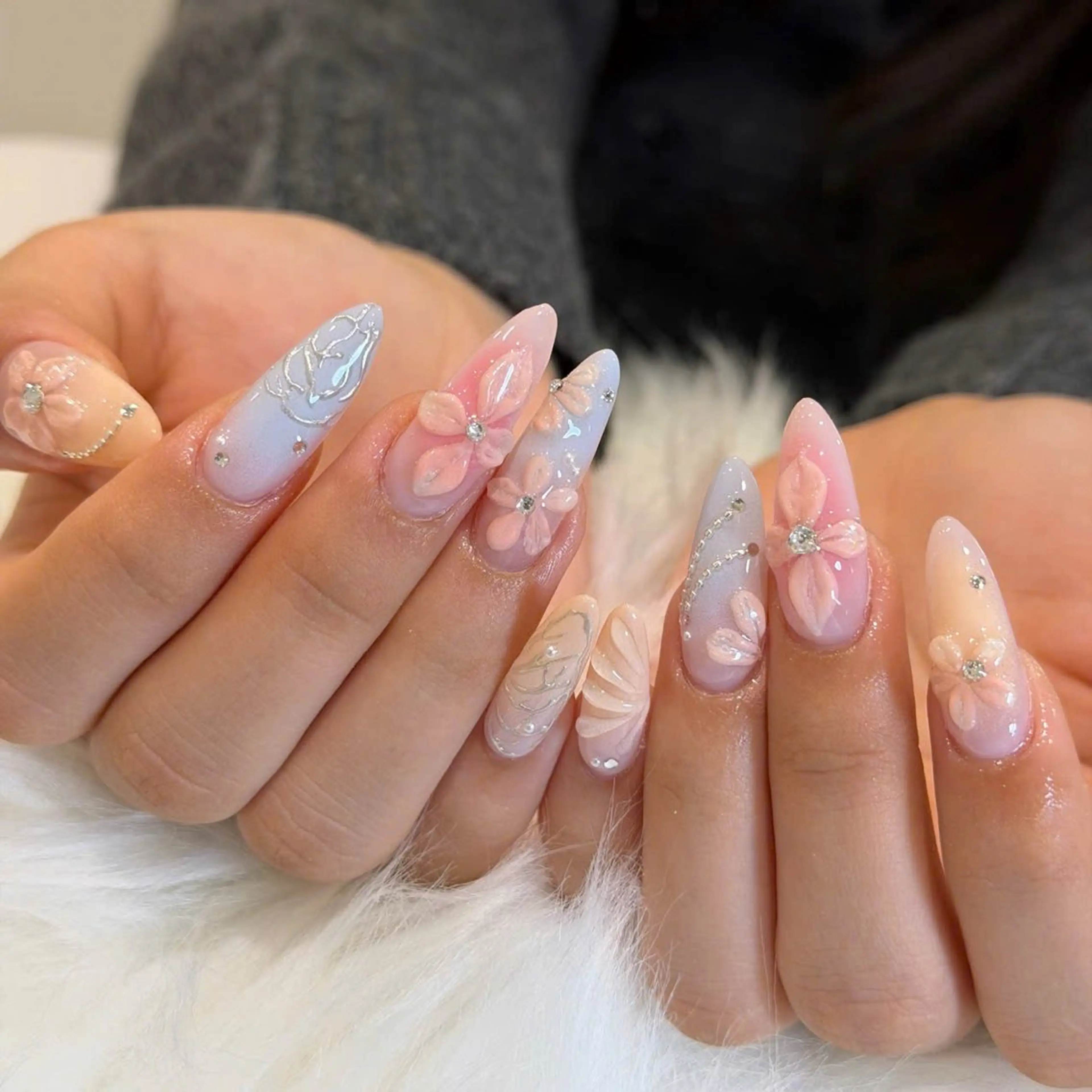 ネイル 持ち込み オフィスネイル シンプルネイル ハンドネイル Luci Nailのネイルデザイン