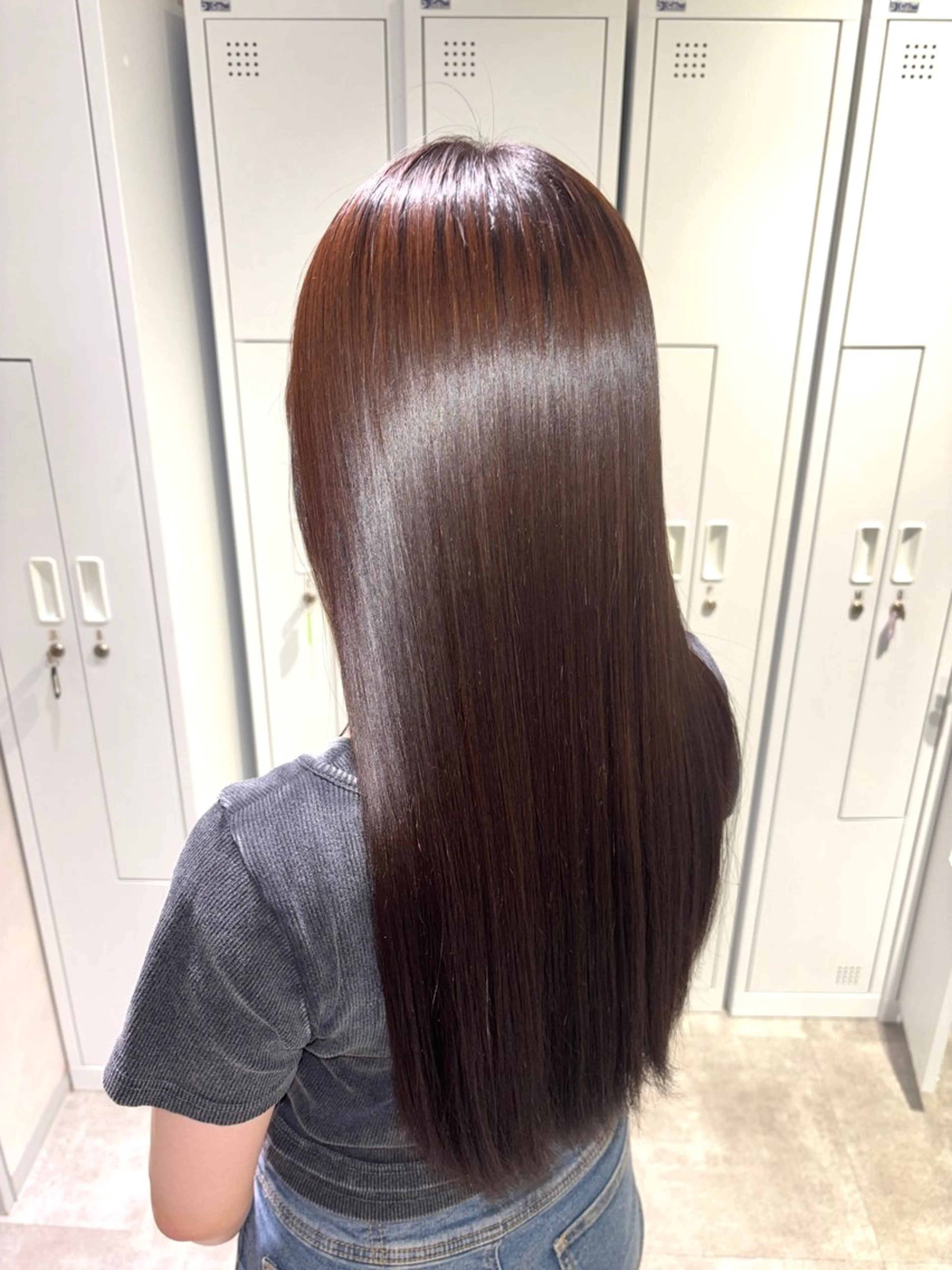 ミディアム 縮毛矯正 ｈｉｎａ🦋西梅田 カラーモデル募集中のヘアスタイル