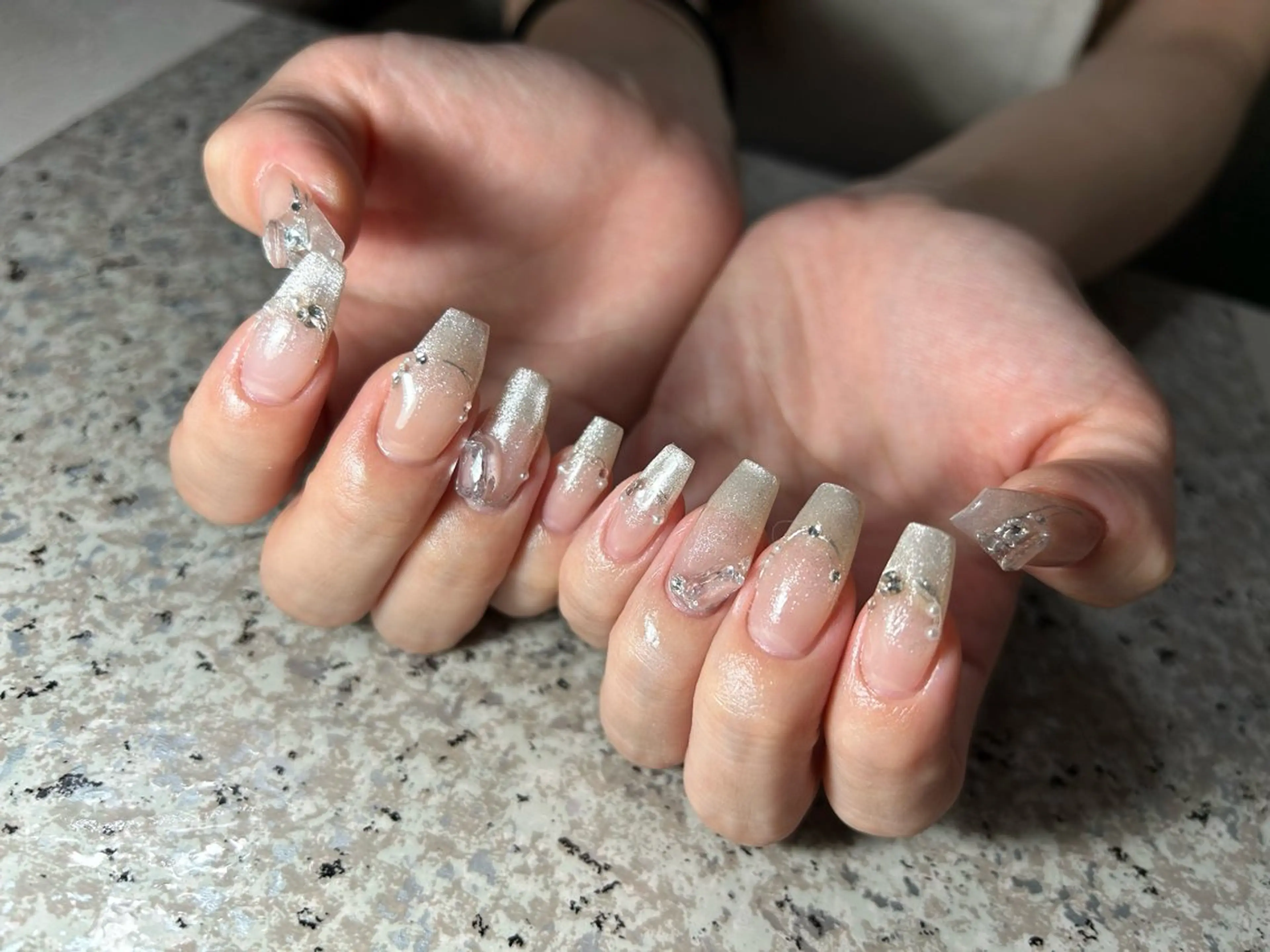 ネイル ハンドネイル nailroom‪ sb‪‪𓈒𓂂𓏸のネイルデザイン