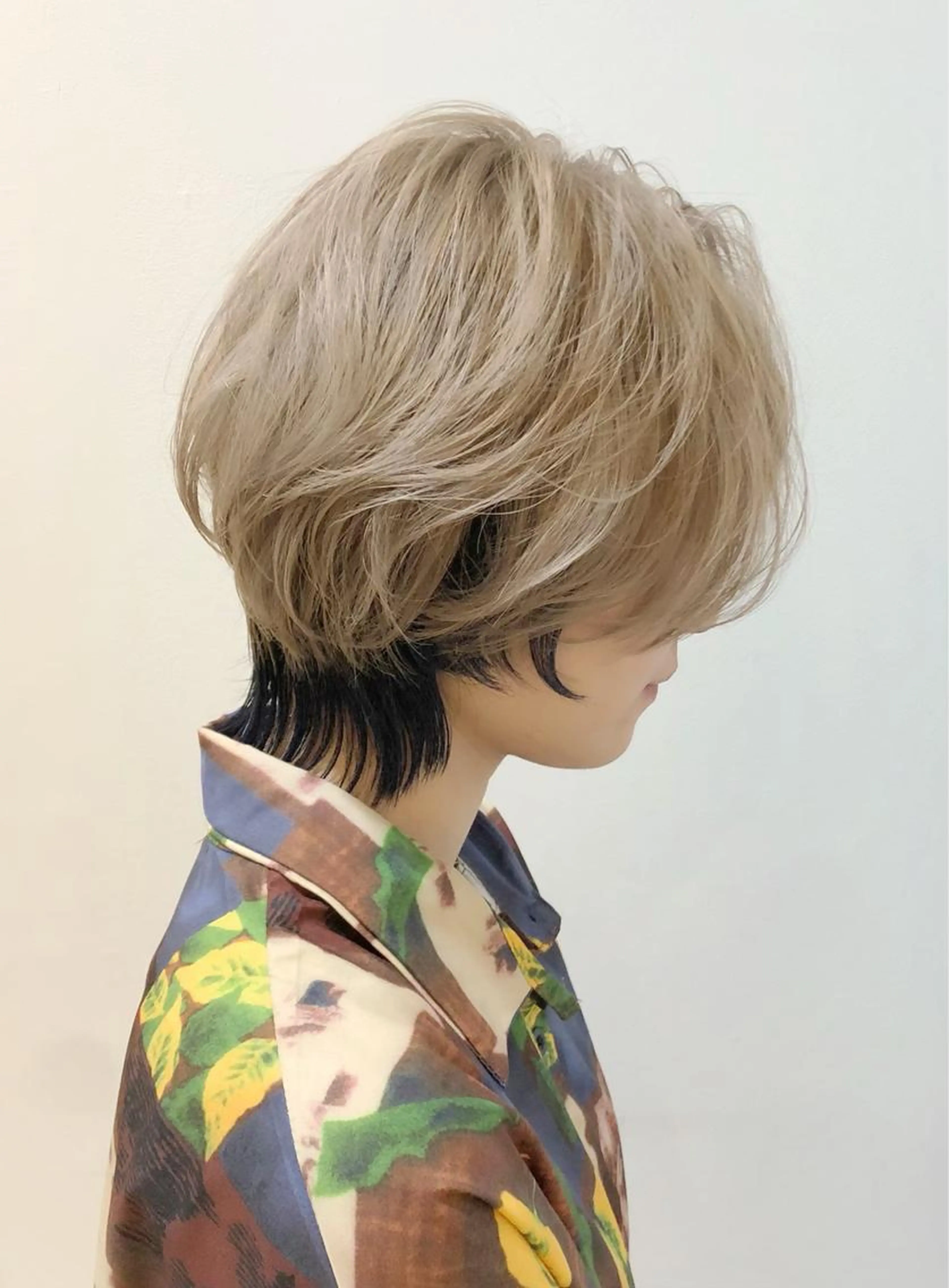 ⭐️人気No.2⭐️カット➕透明感カラー➕プラチナトリートメントの写真