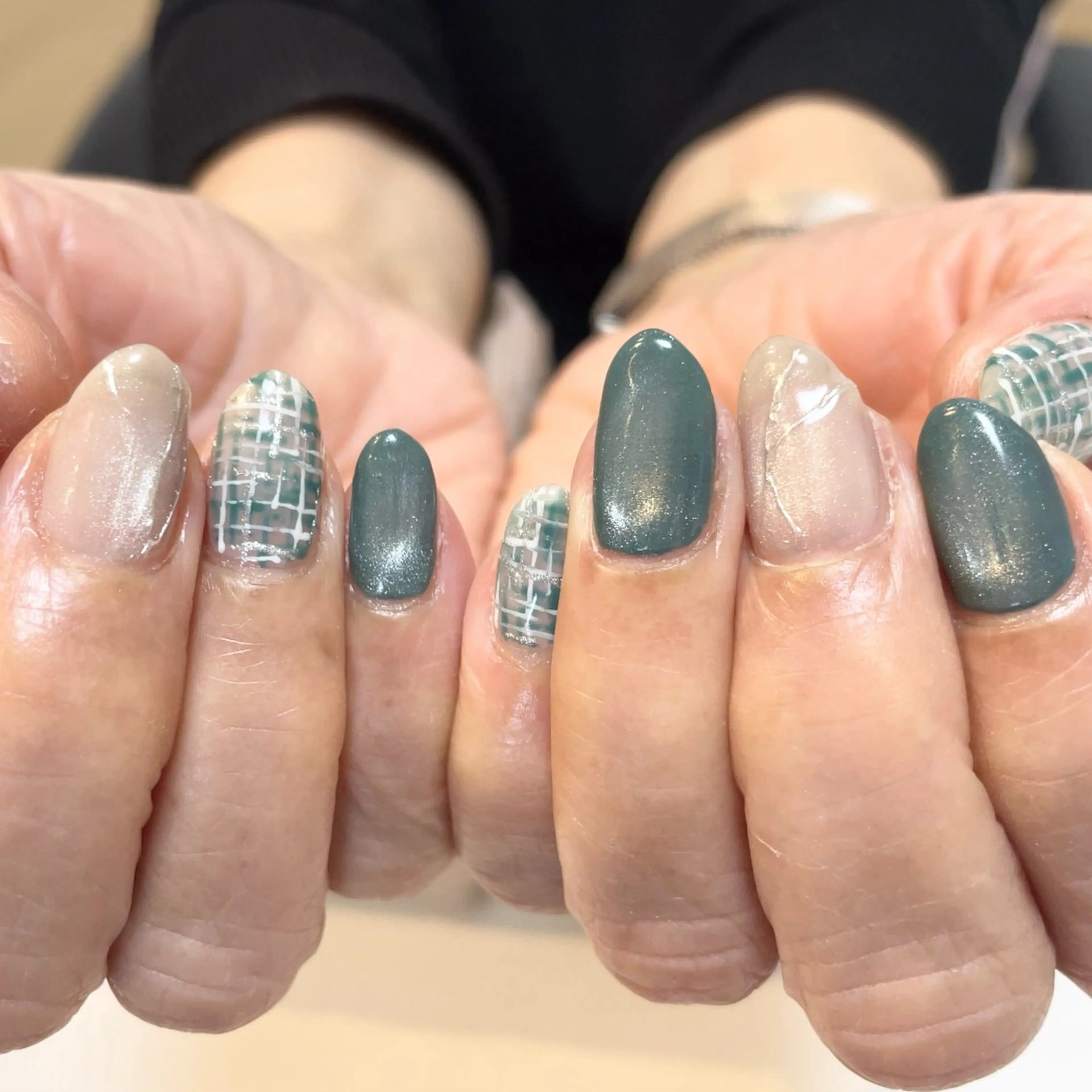 ネイル manis .のネイルデザイン