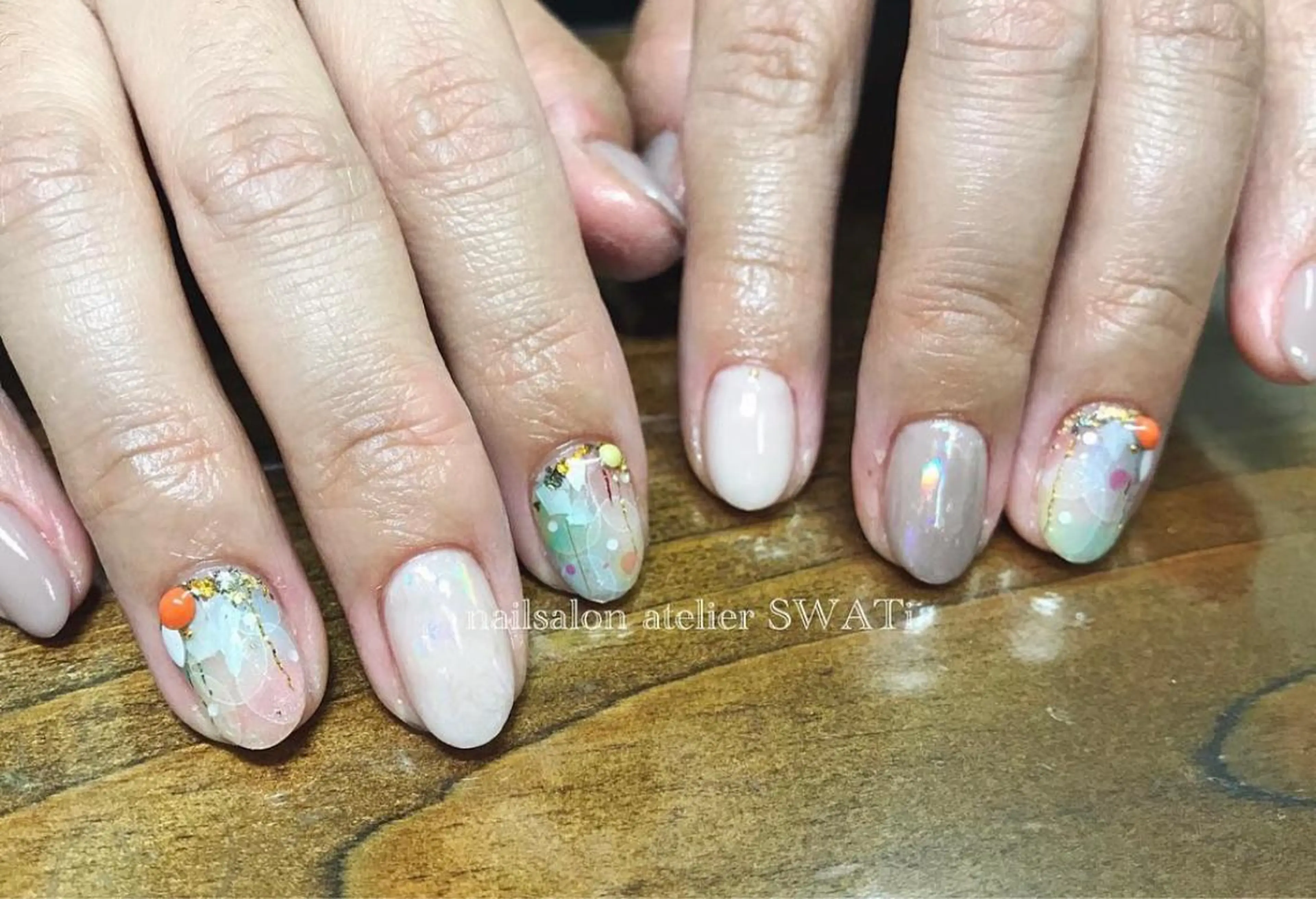 ネイル ヘアーサロン大野所属・nailsalon SWATiのネイルデザイン