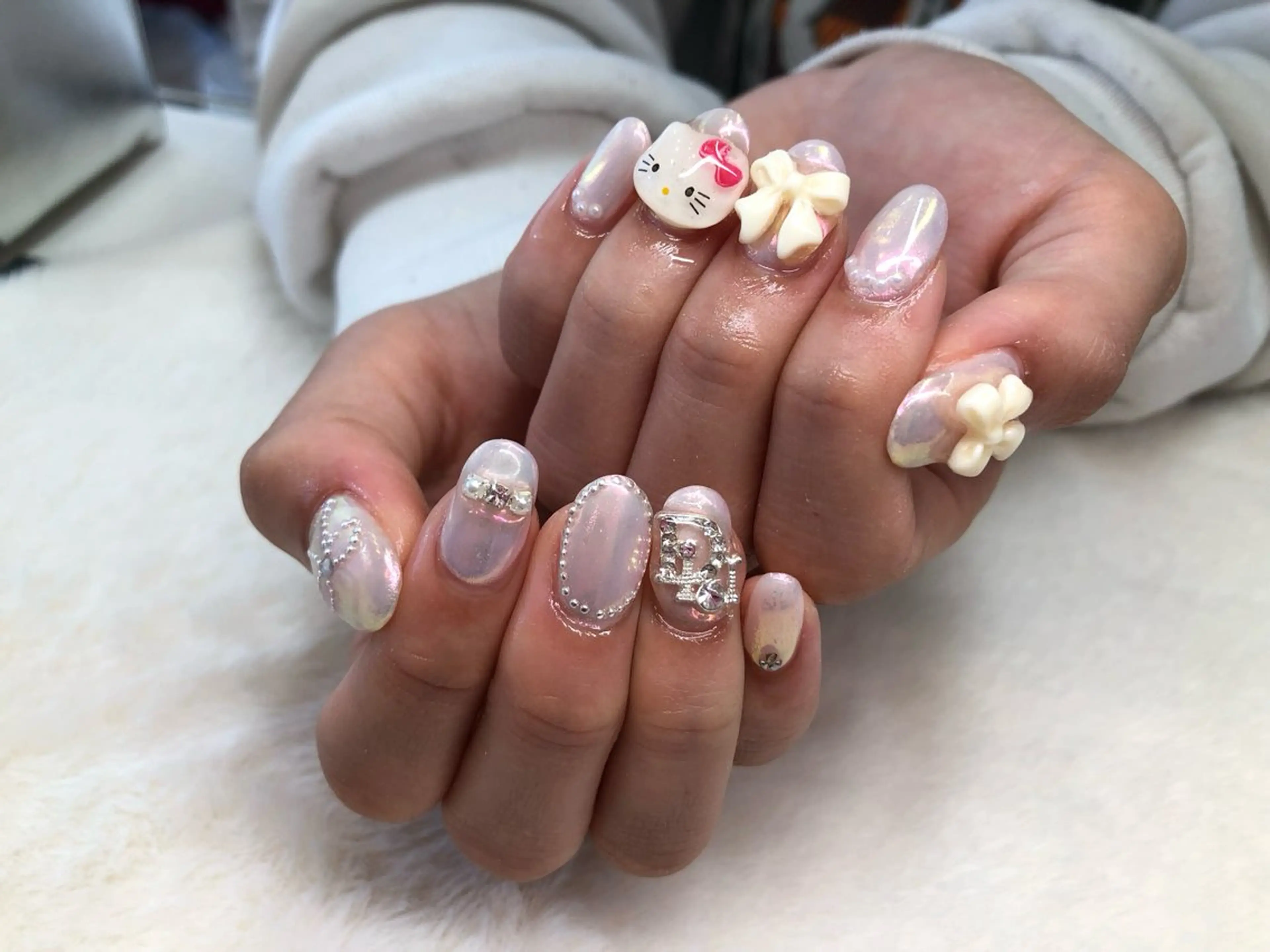 ネイル リボン ワンホンネイル 心斎橋Salon Epokkuのネイルデザイン