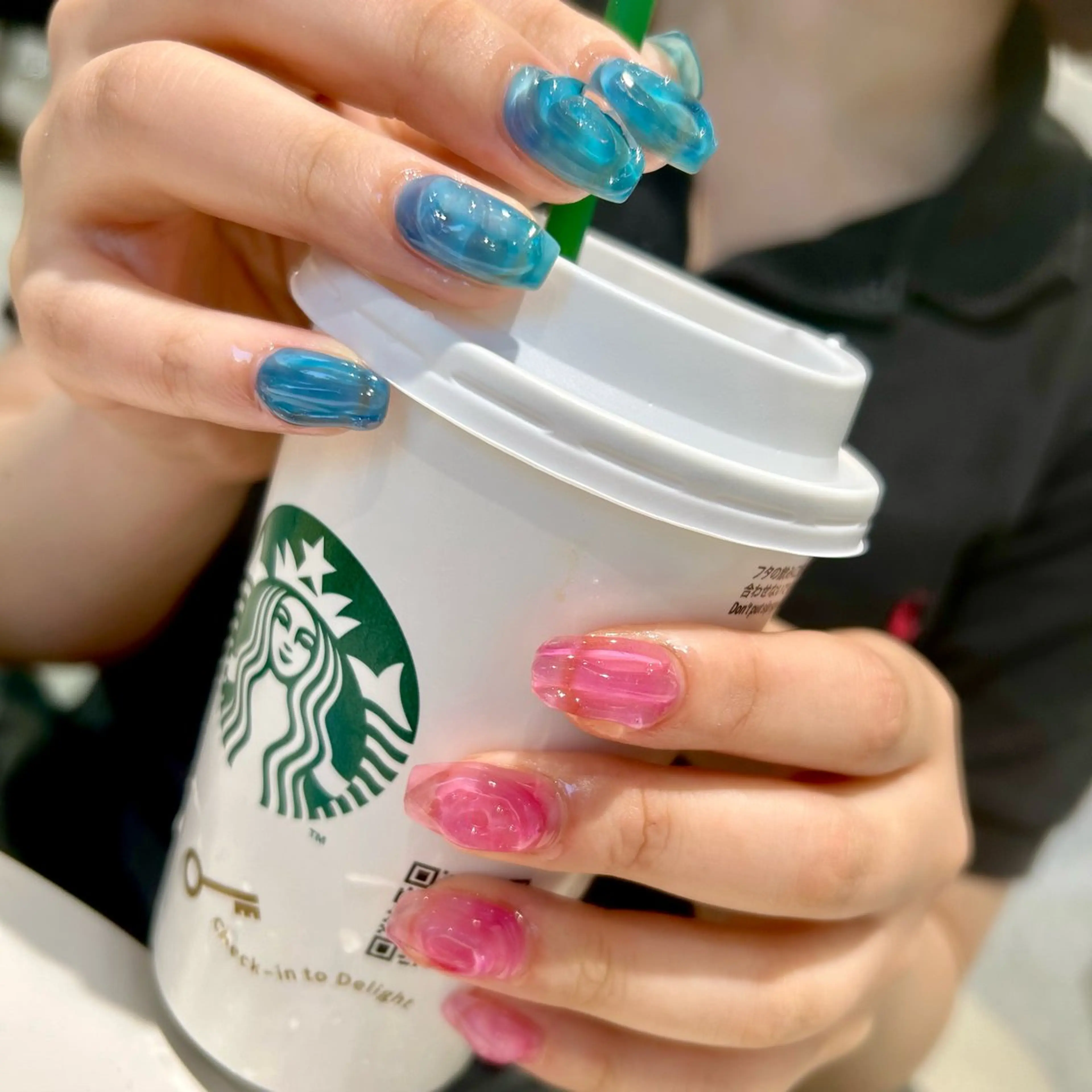 ネイル 🥀 Kanaのネイルデザイン