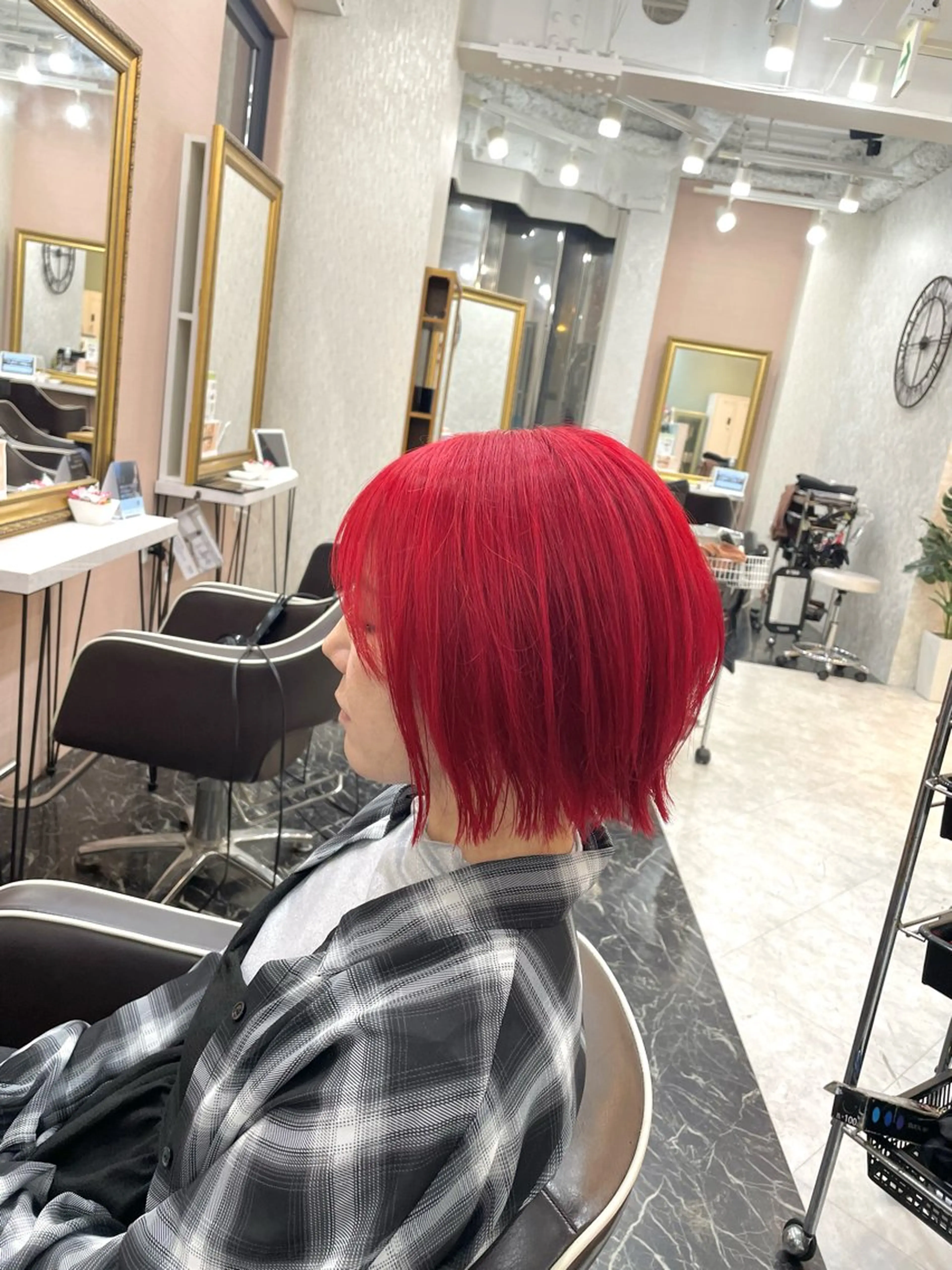 ショート カット ヘアカラー 亀川蓮 Agu hairのヘアスタイル