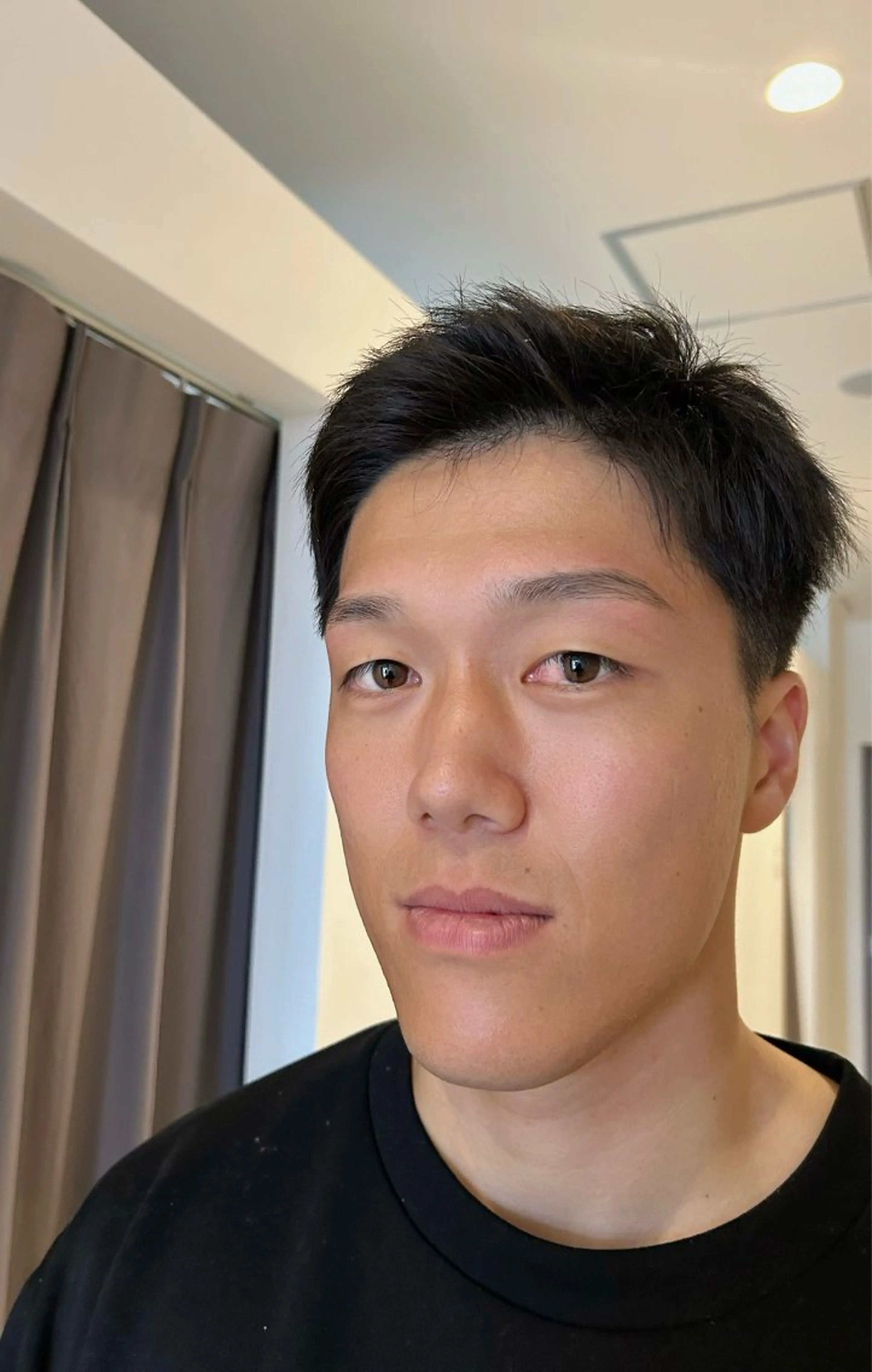 メンズ アイブロウ ワックス脱毛 eyebrowsalon LUMIEU所属・LUMIEU SAKURAKOの眉毛・アイブロウイメージ