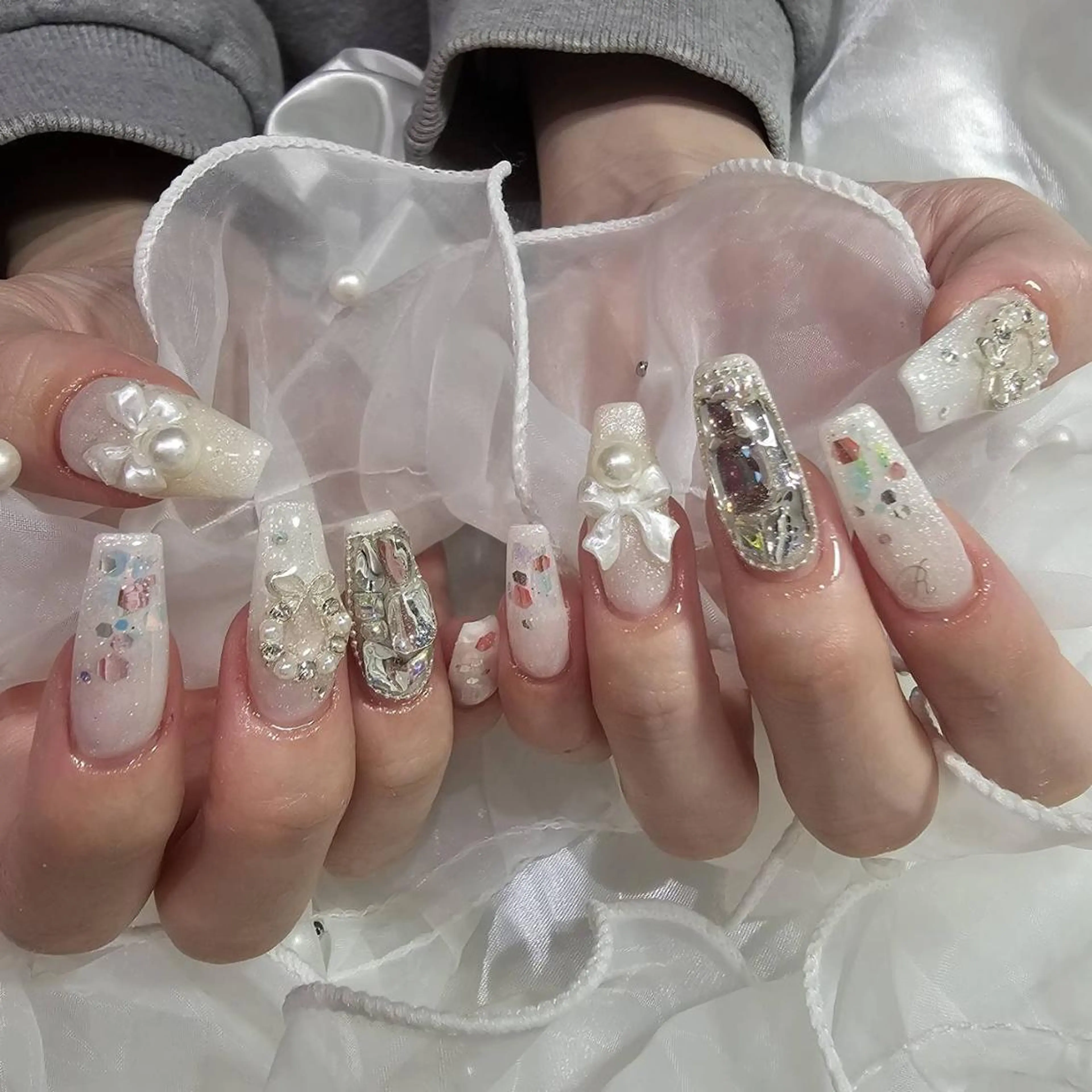 ロング ミーネイル心斎橋 ☆NATSUKI☆のネイルデザイン