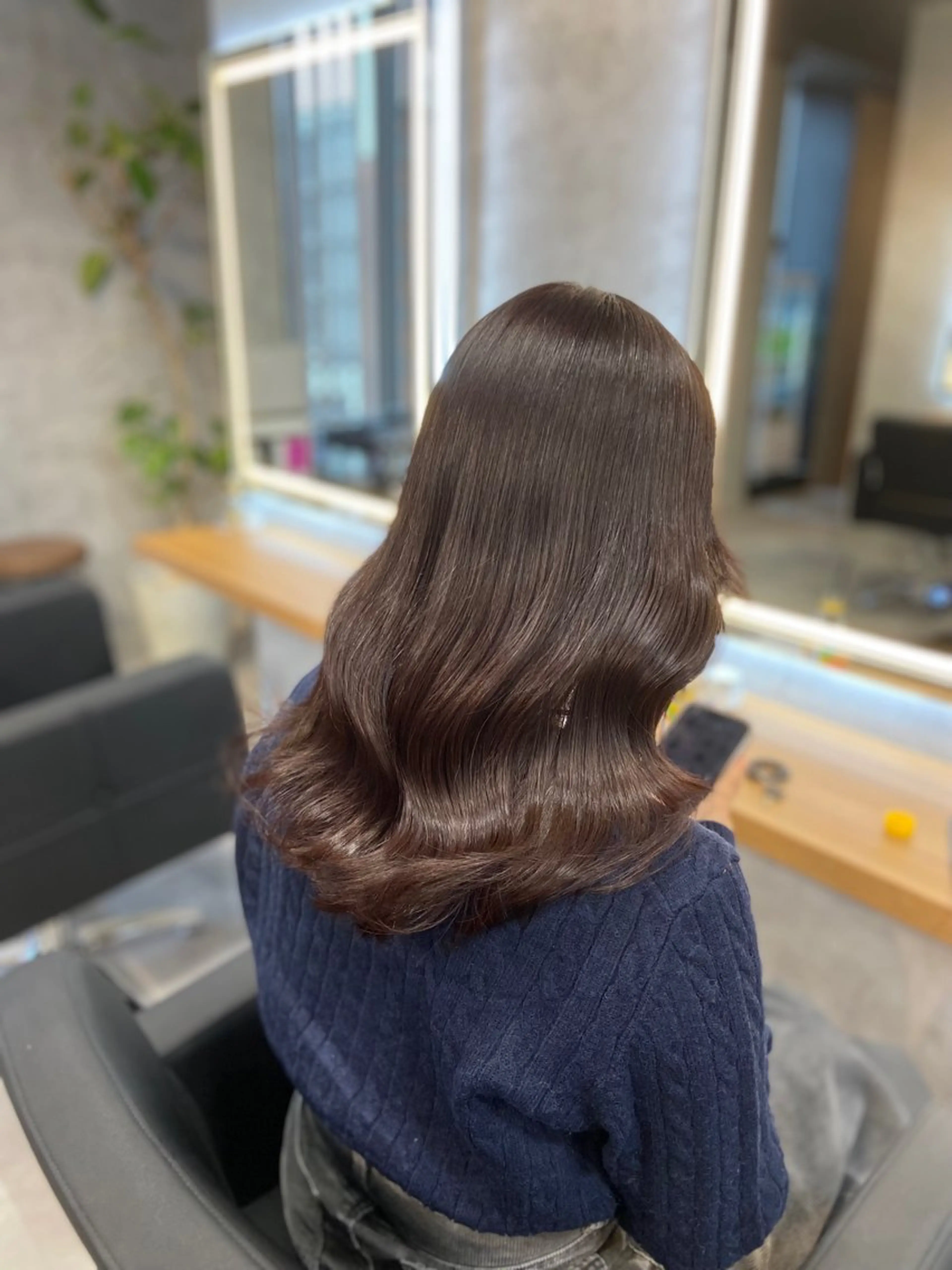 ロング カラー ヘアアレンジ カット ヘアカラー トリートメント ヘアセット レイヤー×透明感カラ ーHAYATOのヘアスタイル