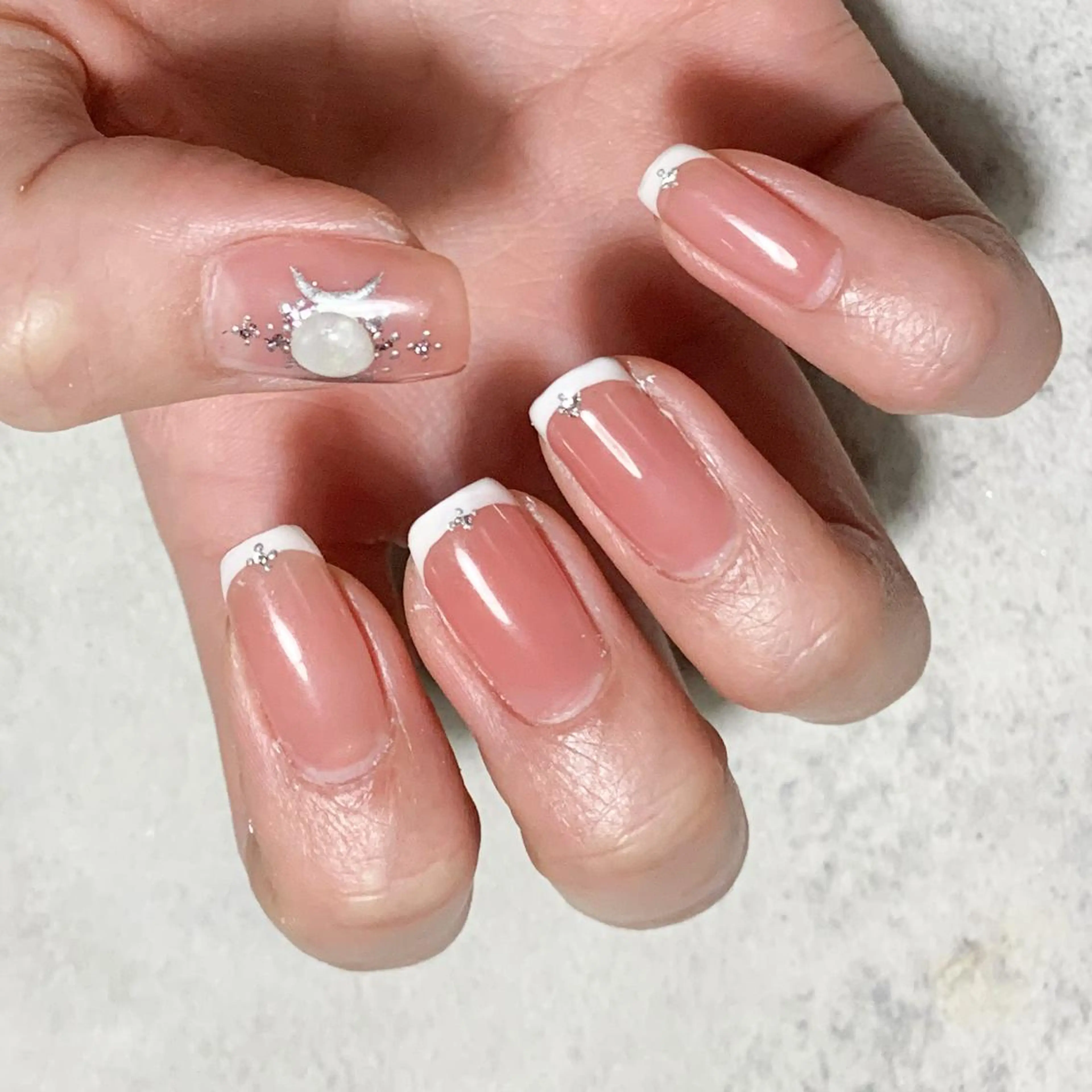 ネイル atelier　FIORITURA所属・FIORITURA aiのネイルデザイン