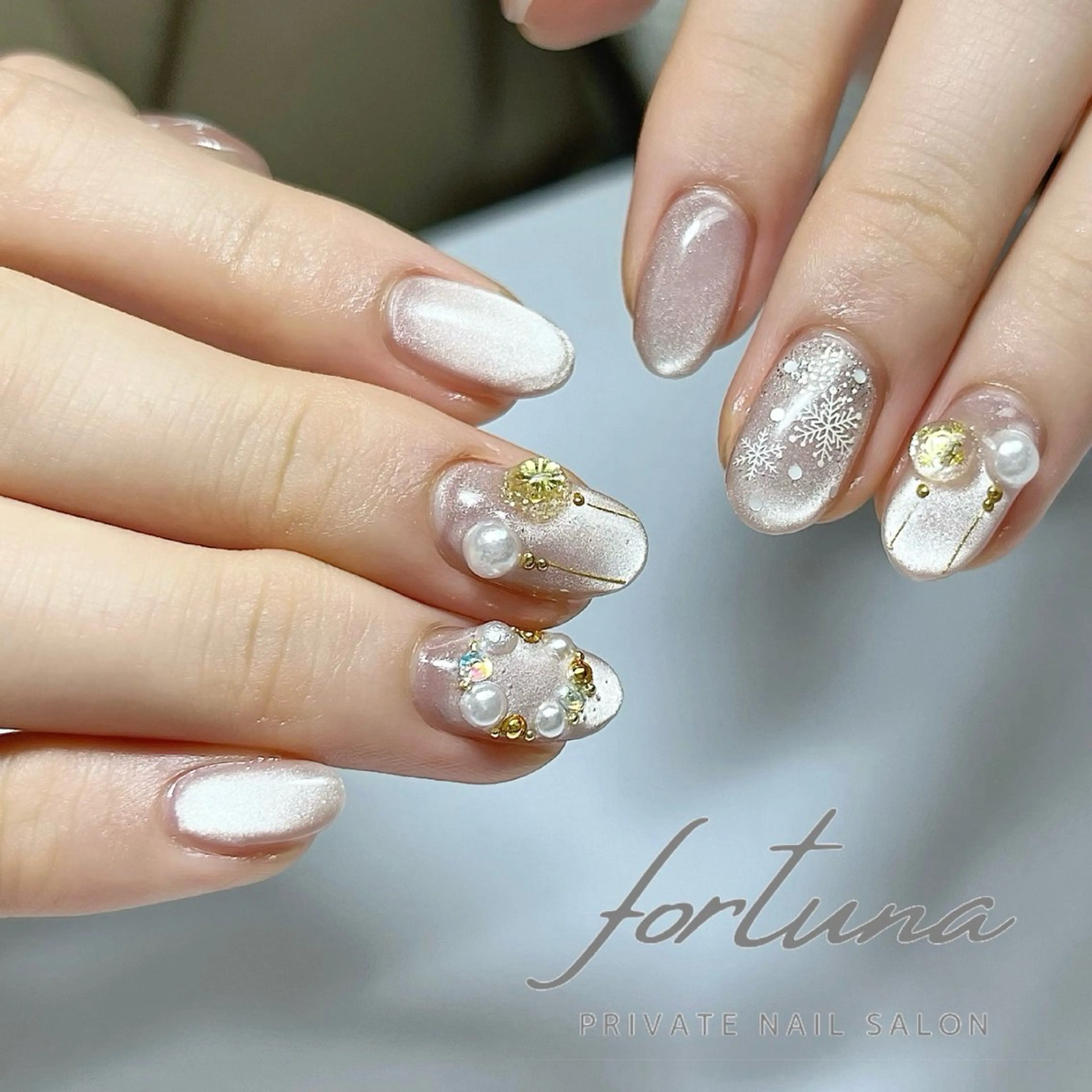 ネイル ジェルネイル マグネットネイル パラジェル 冬ネイル クリスマス fortuna 武藤裕美のネイルデザイン