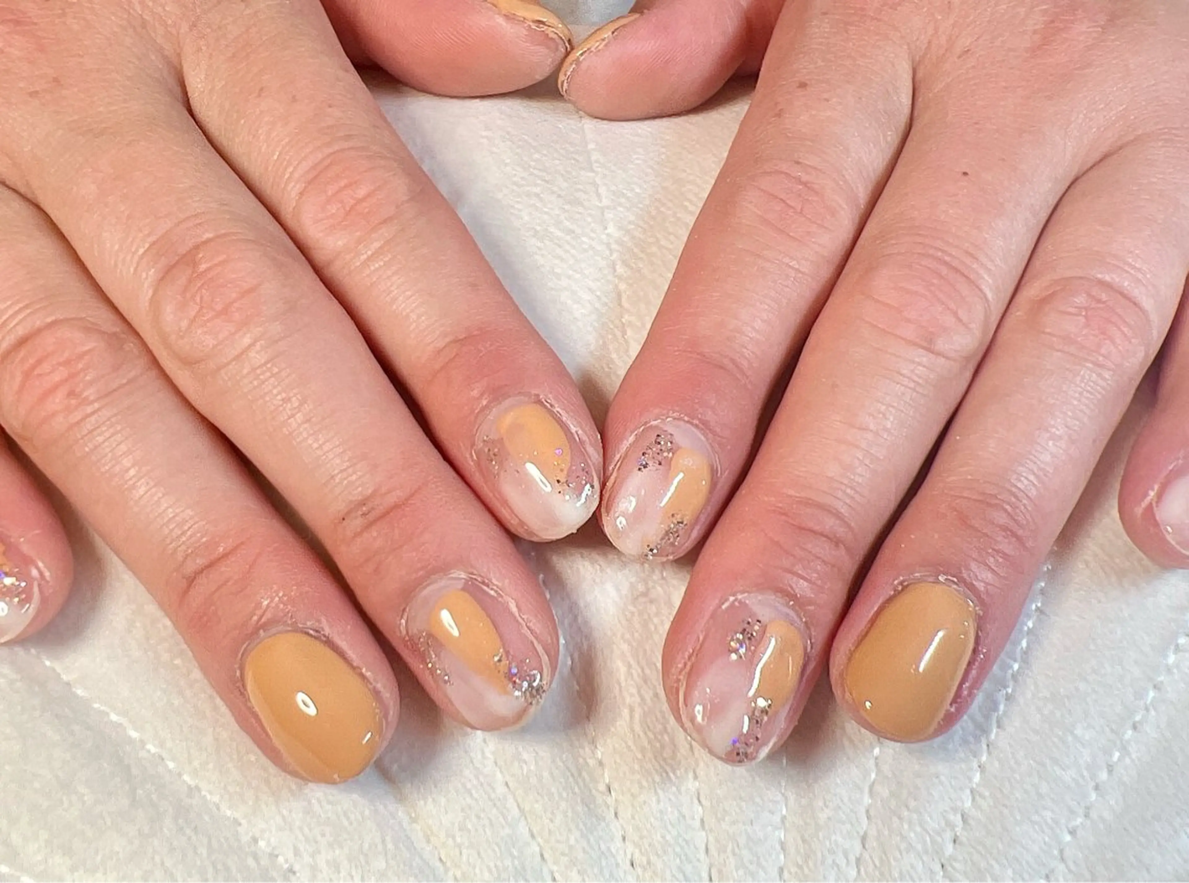 ネイル キャンアイドレッシー六本木店所属・MIKA／耳ツボ ／マグネットネイルのネイルデザイン