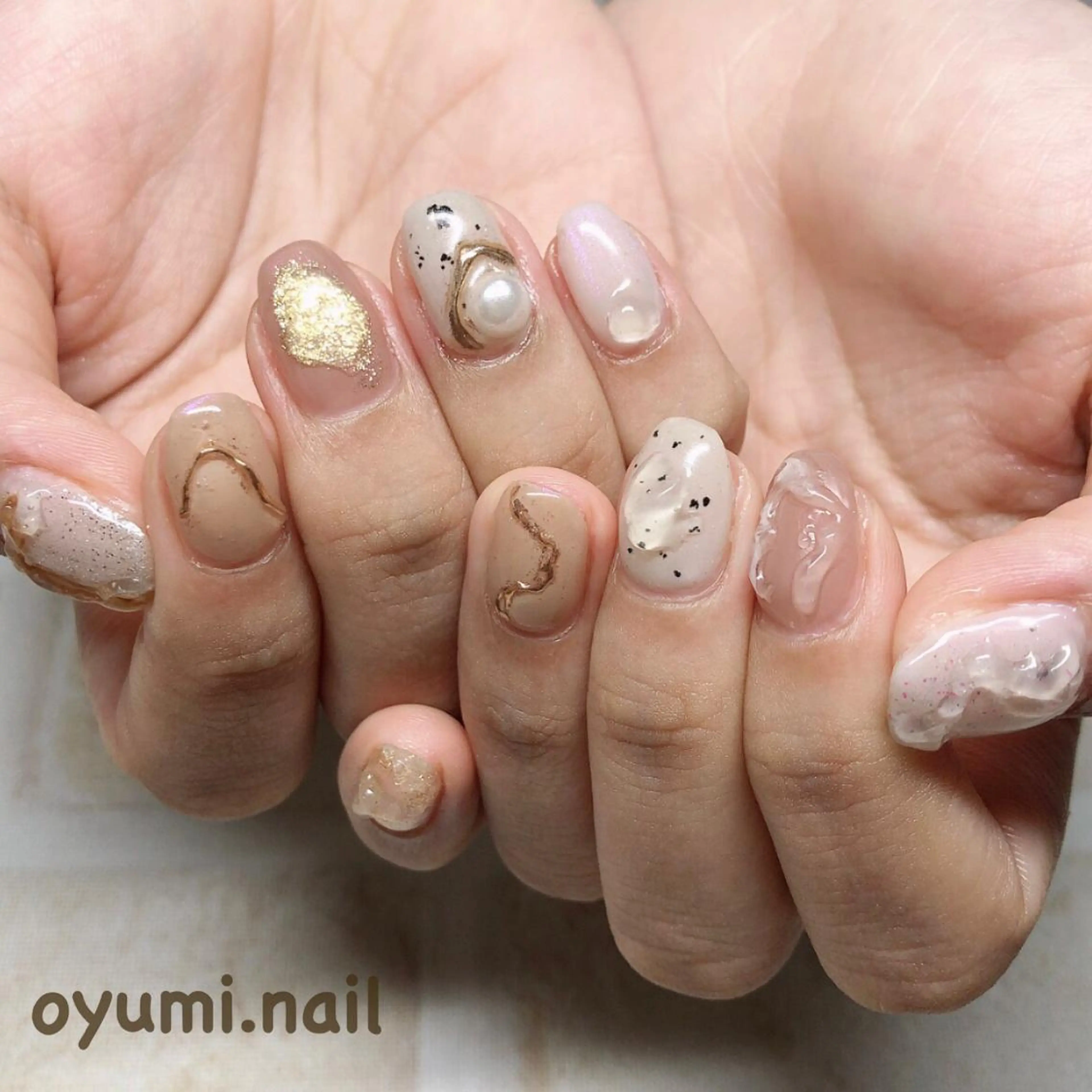ネイル アニマル柄 べっ甲ネイル ジェルネイル グラデーション ニュアンスネイル takanashi yumiのネイルデザイン