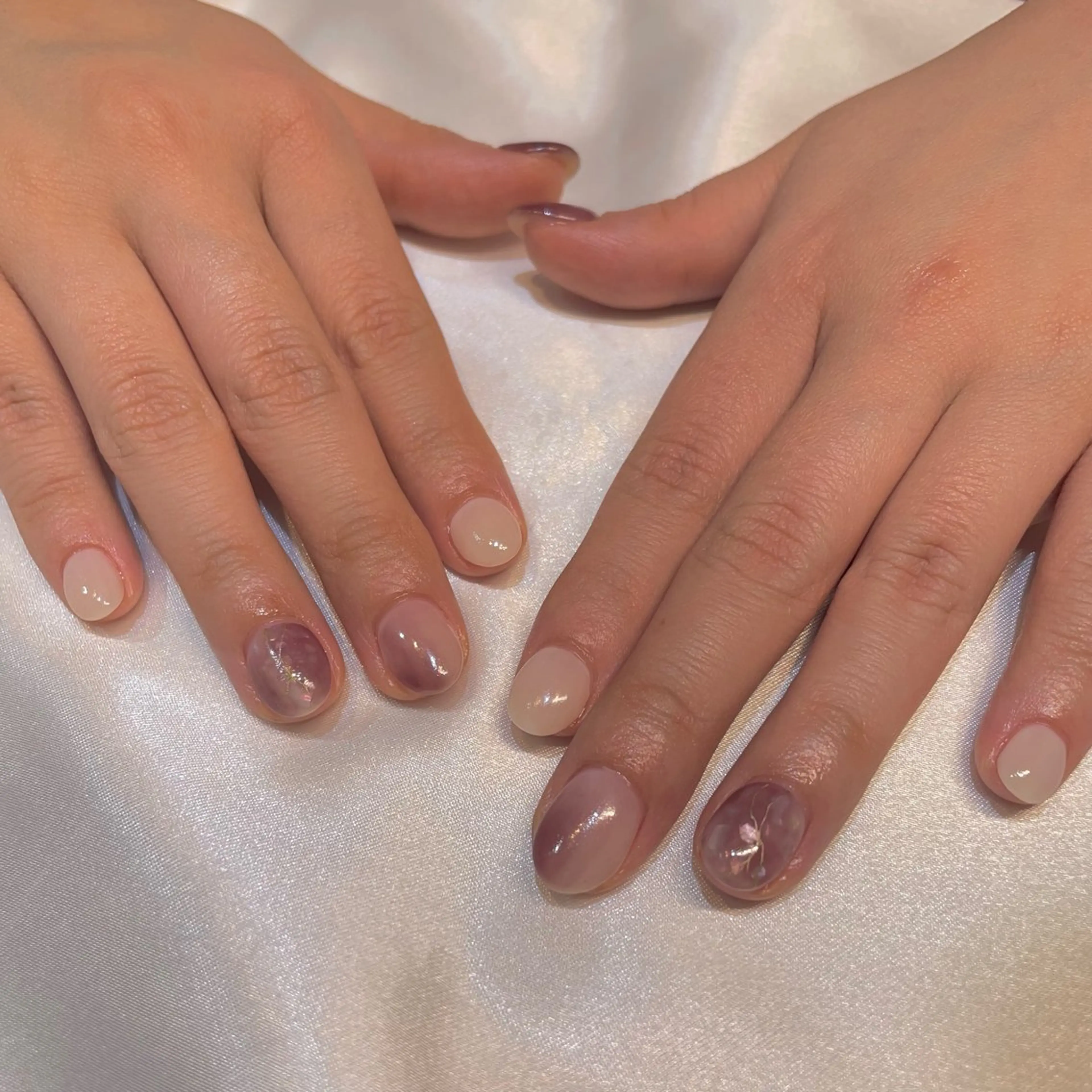 ネイル ハンドネイル 糀屋 彩奈のネイルデザイン