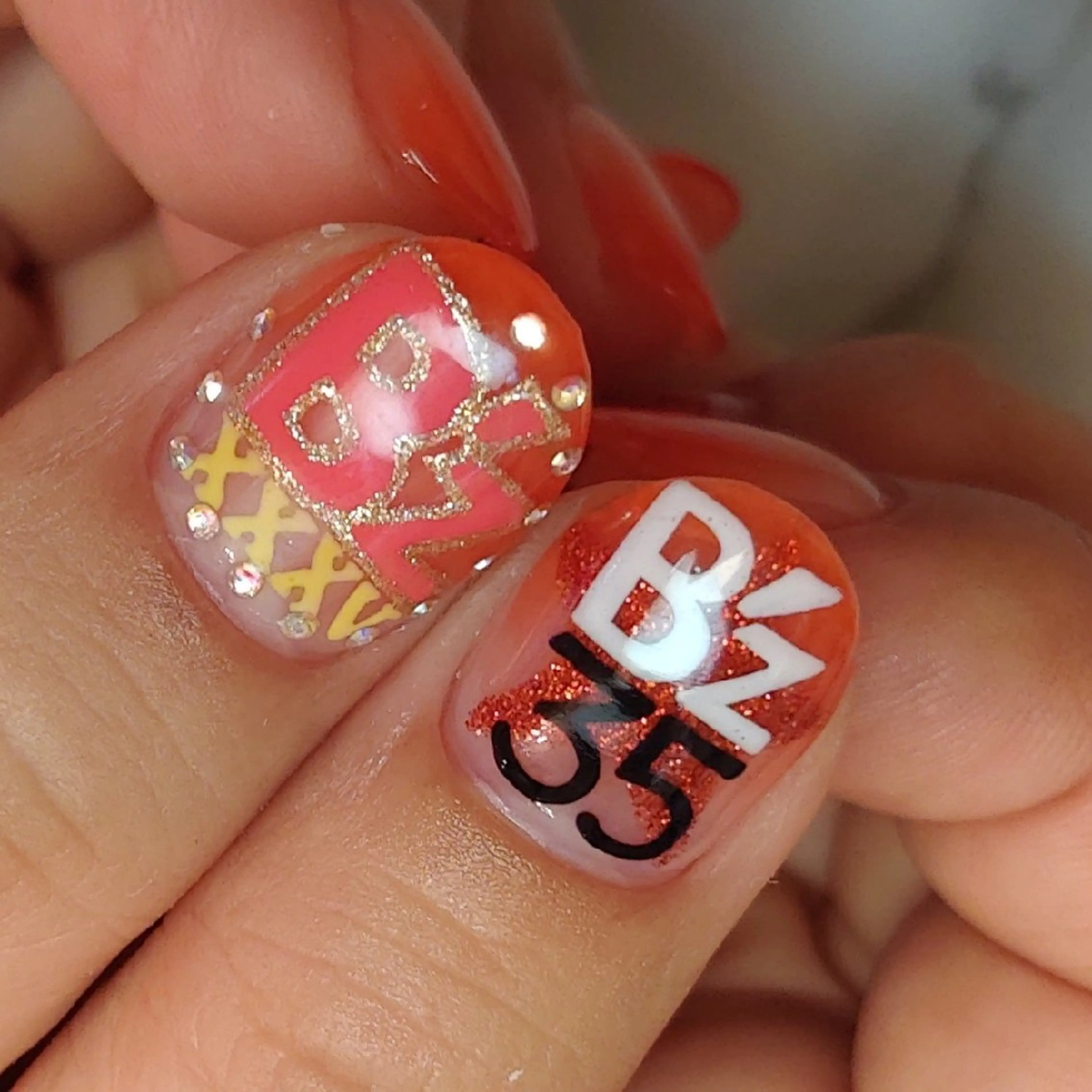 ネイル ジェヌインネイル 河内のネイルデザイン