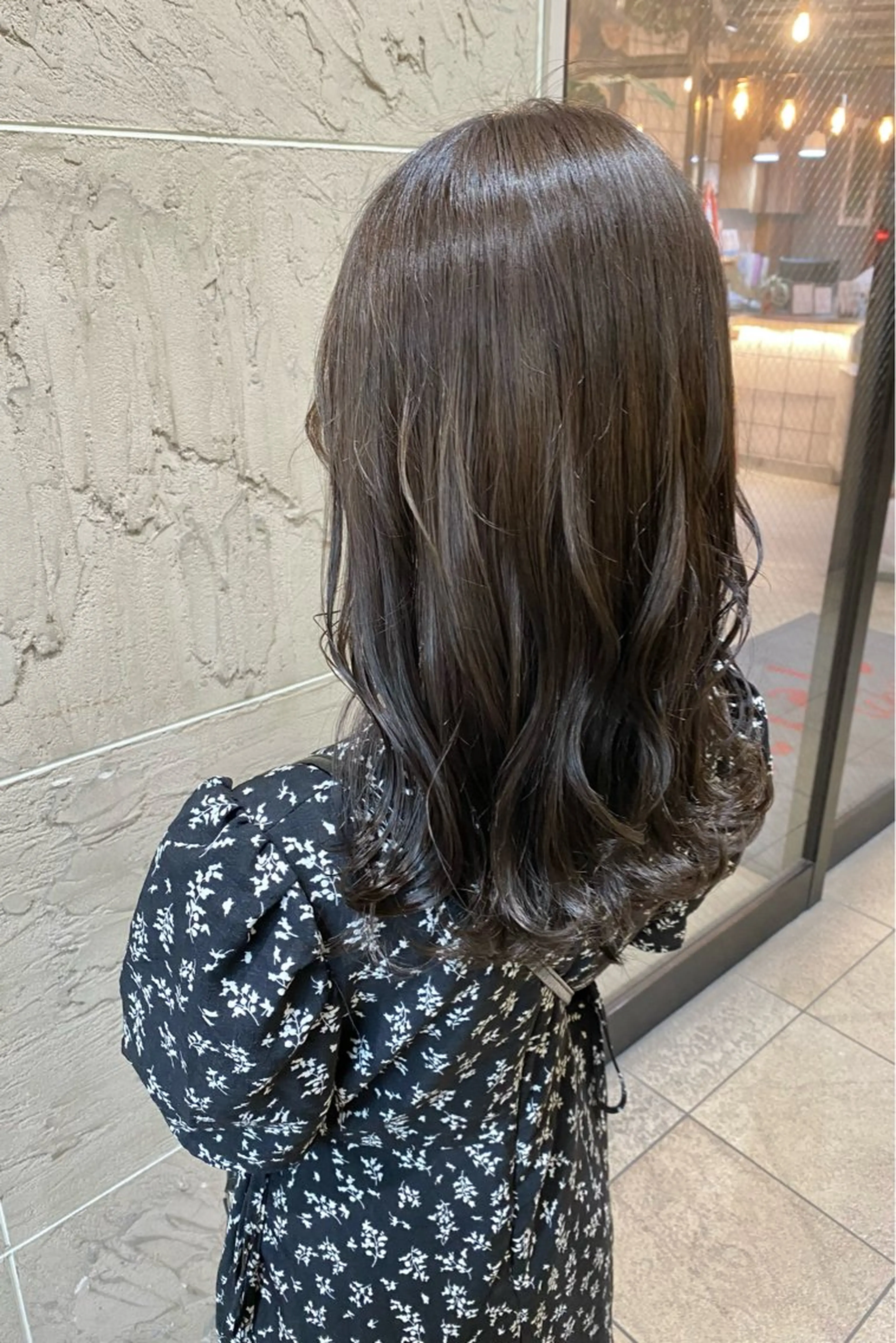 ロング カラー 菊地 紗矢のヘアスタイル