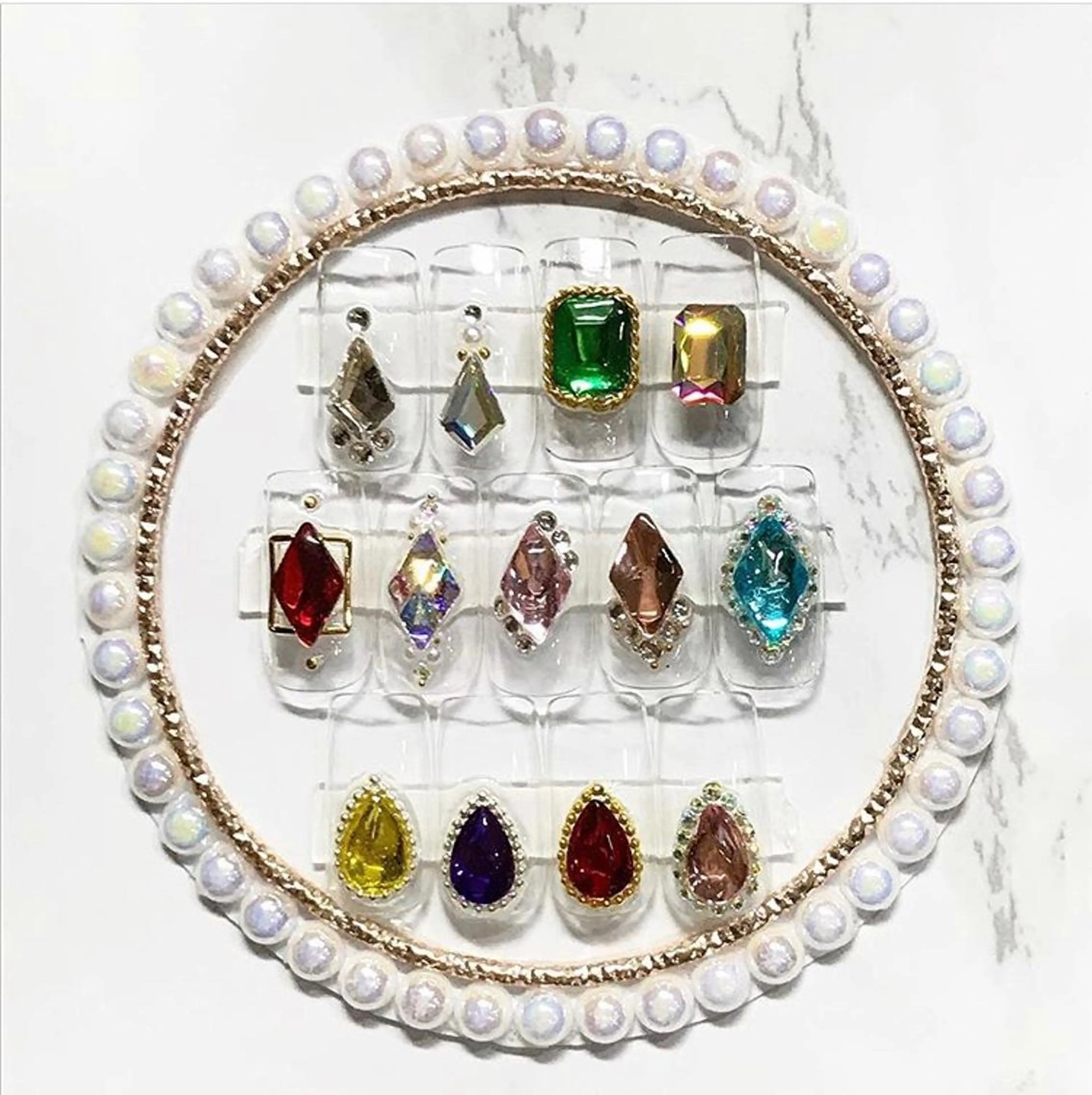 ネイル 渋谷ビュレネイル Kaoruのネイルデザイン