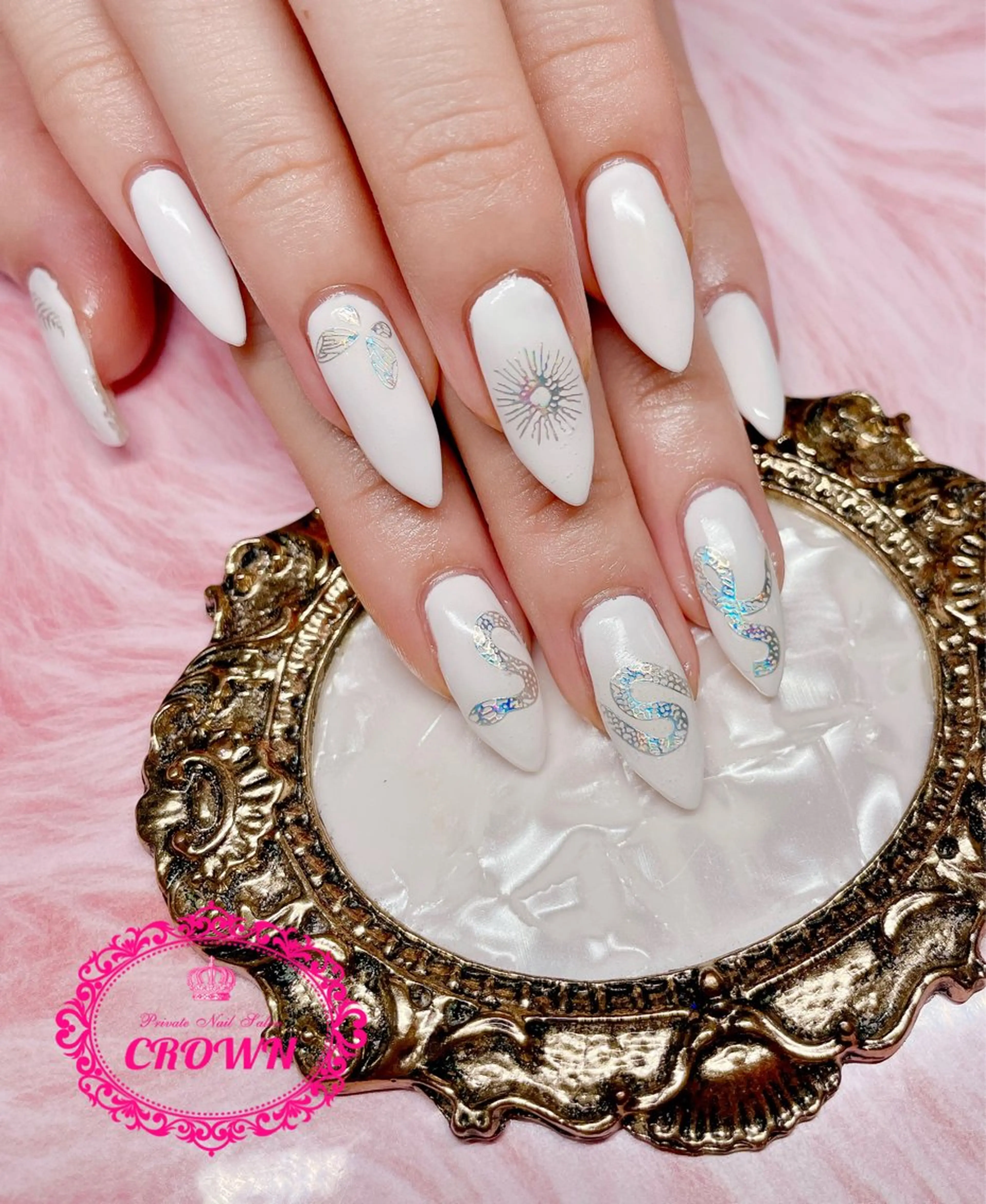 ネイル CROWN プライベートサロンのネイルデザイン