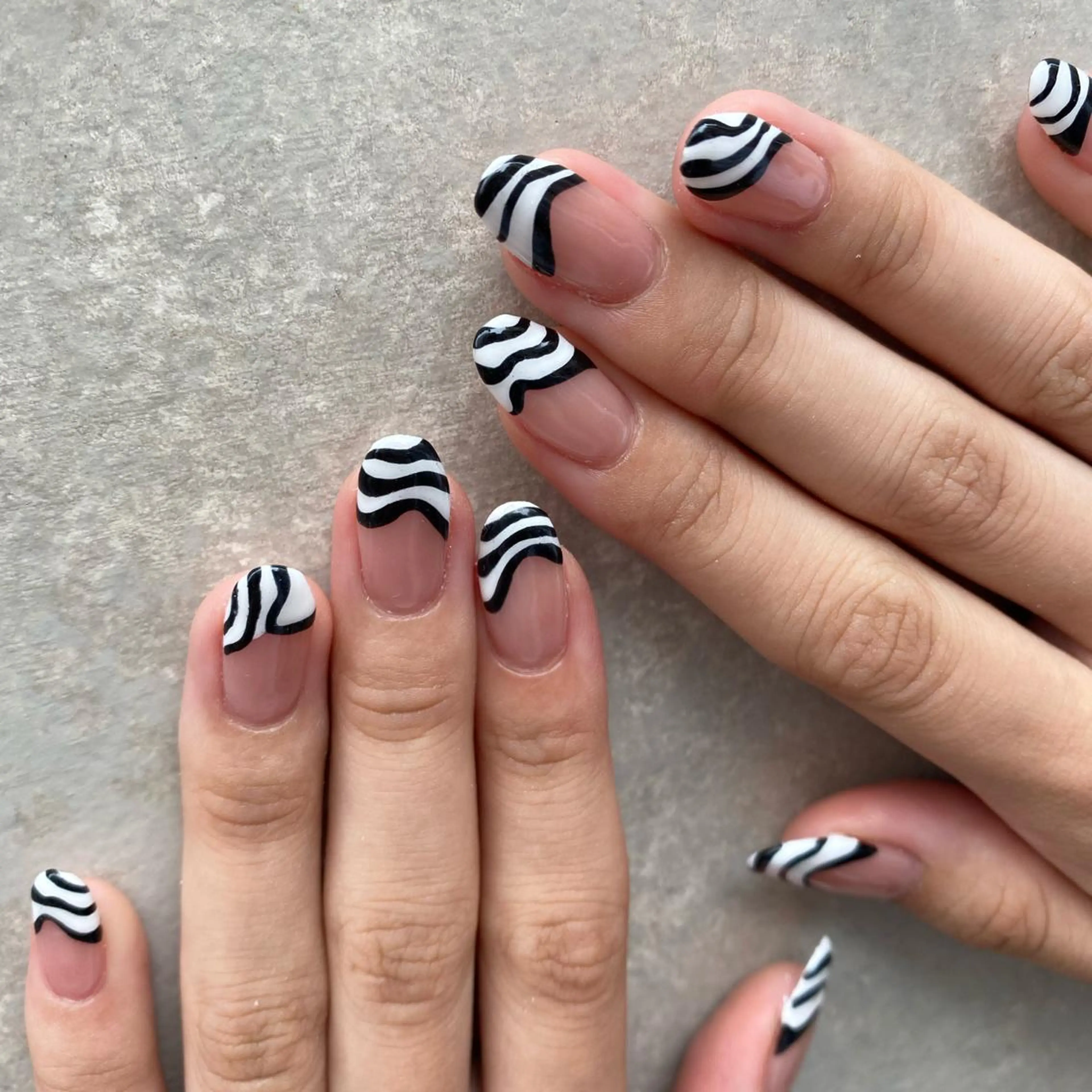 ネイル ハンドネイル 【似合わせ提案】鈴木 舞のネイルデザイン