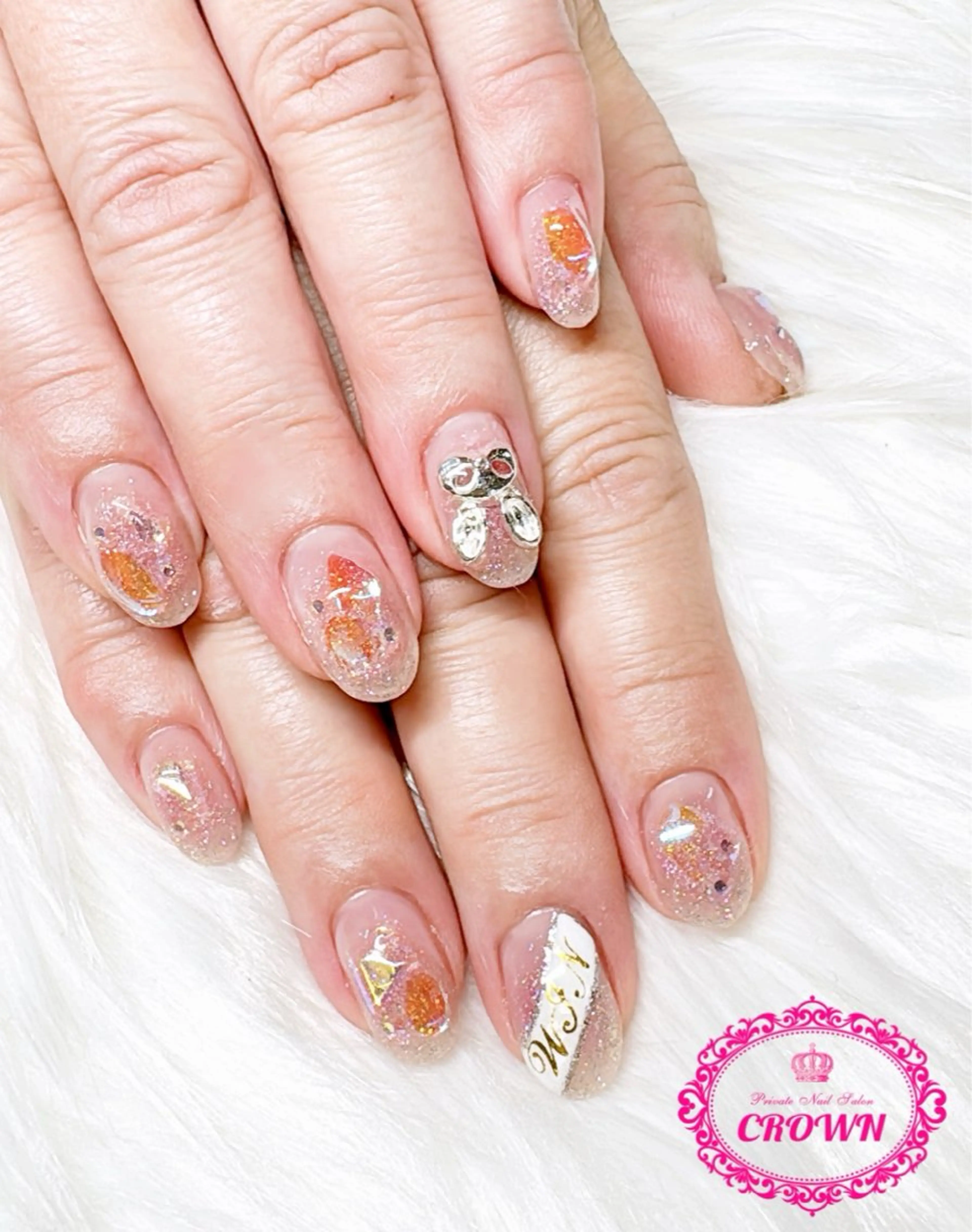 ネイル CROWN プライベートサロンのネイルデザイン