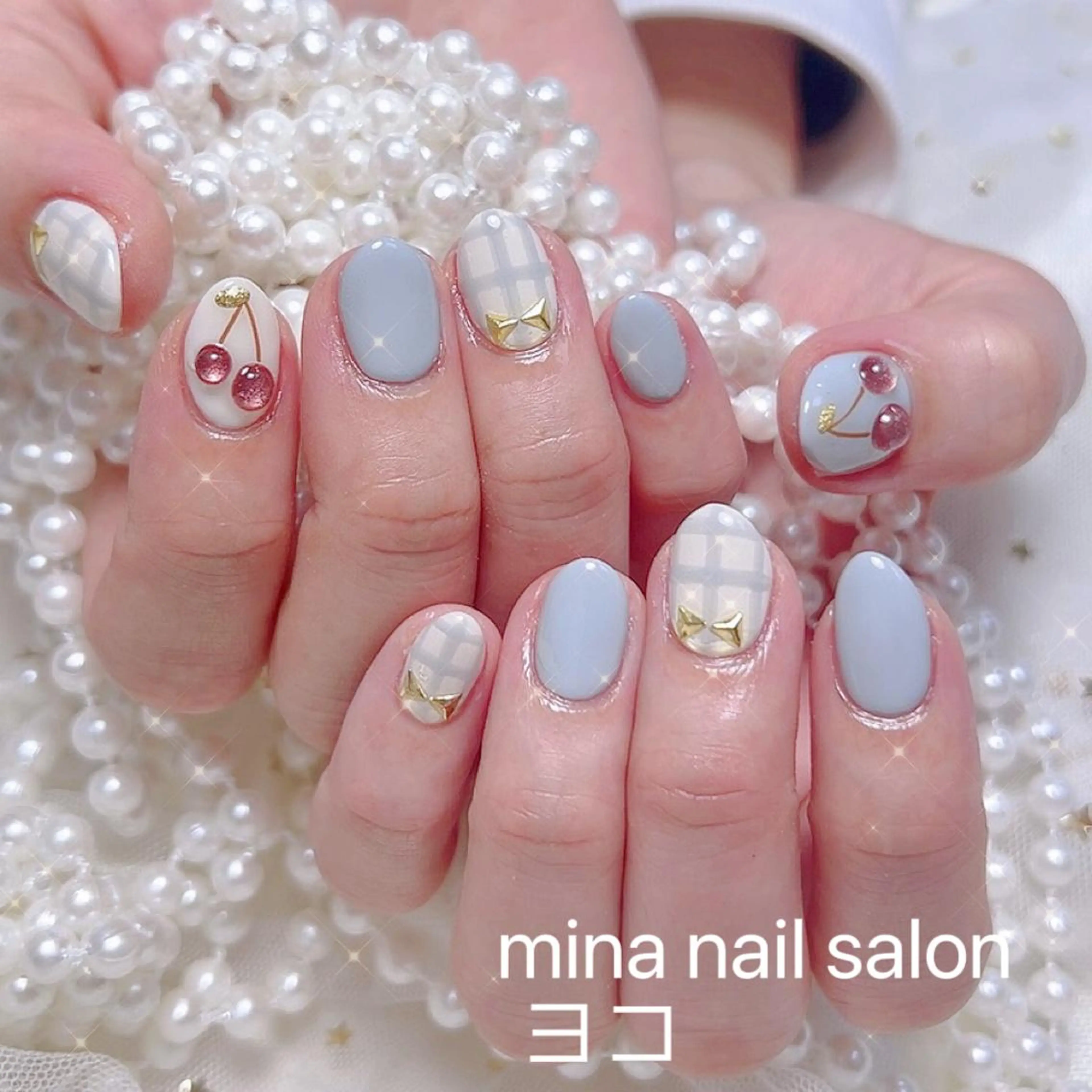 ネイル queensnail 🧸mikiのネイルデザイン