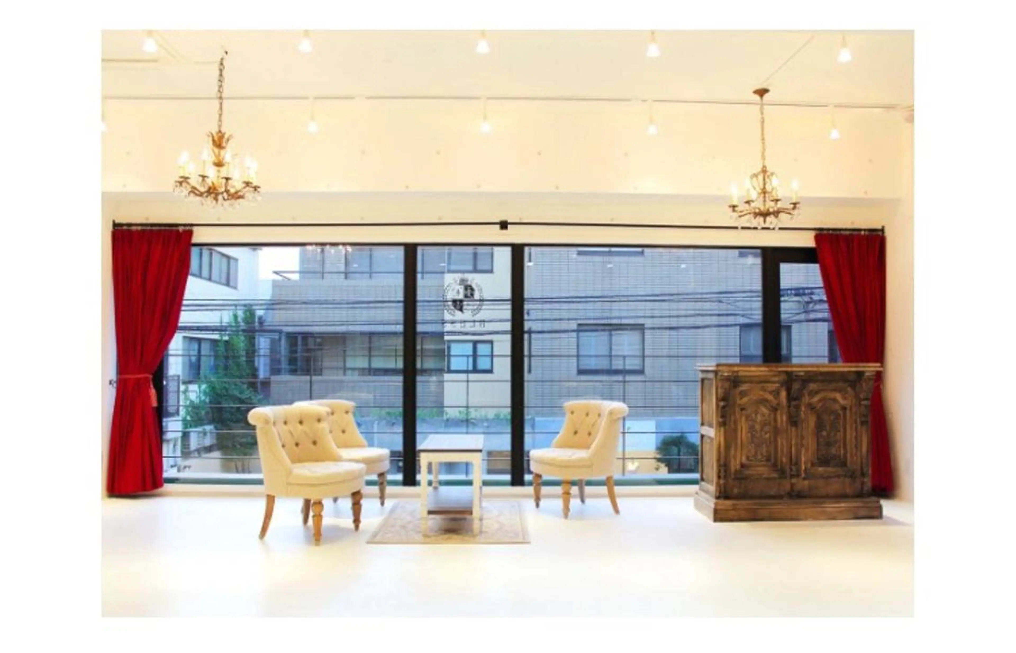 THE DAY所属・AKI HASHIMOTOのヘアスタイル