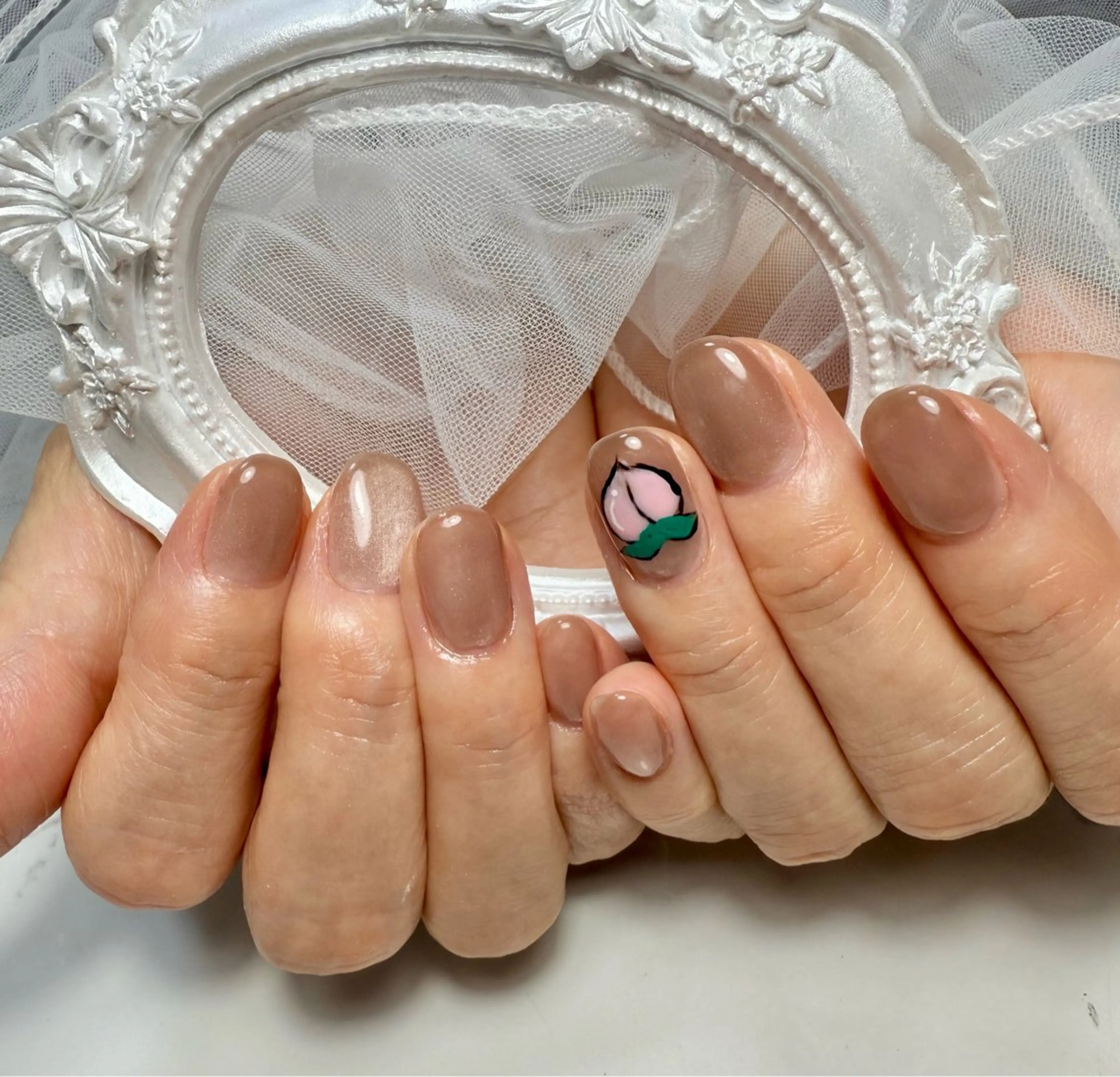 ネイル アートネイル フレンチネイル ガラスフレンチ 氷ネイル・うるうるネイル キラキラネイル M.N_ nailのネイルデザイン