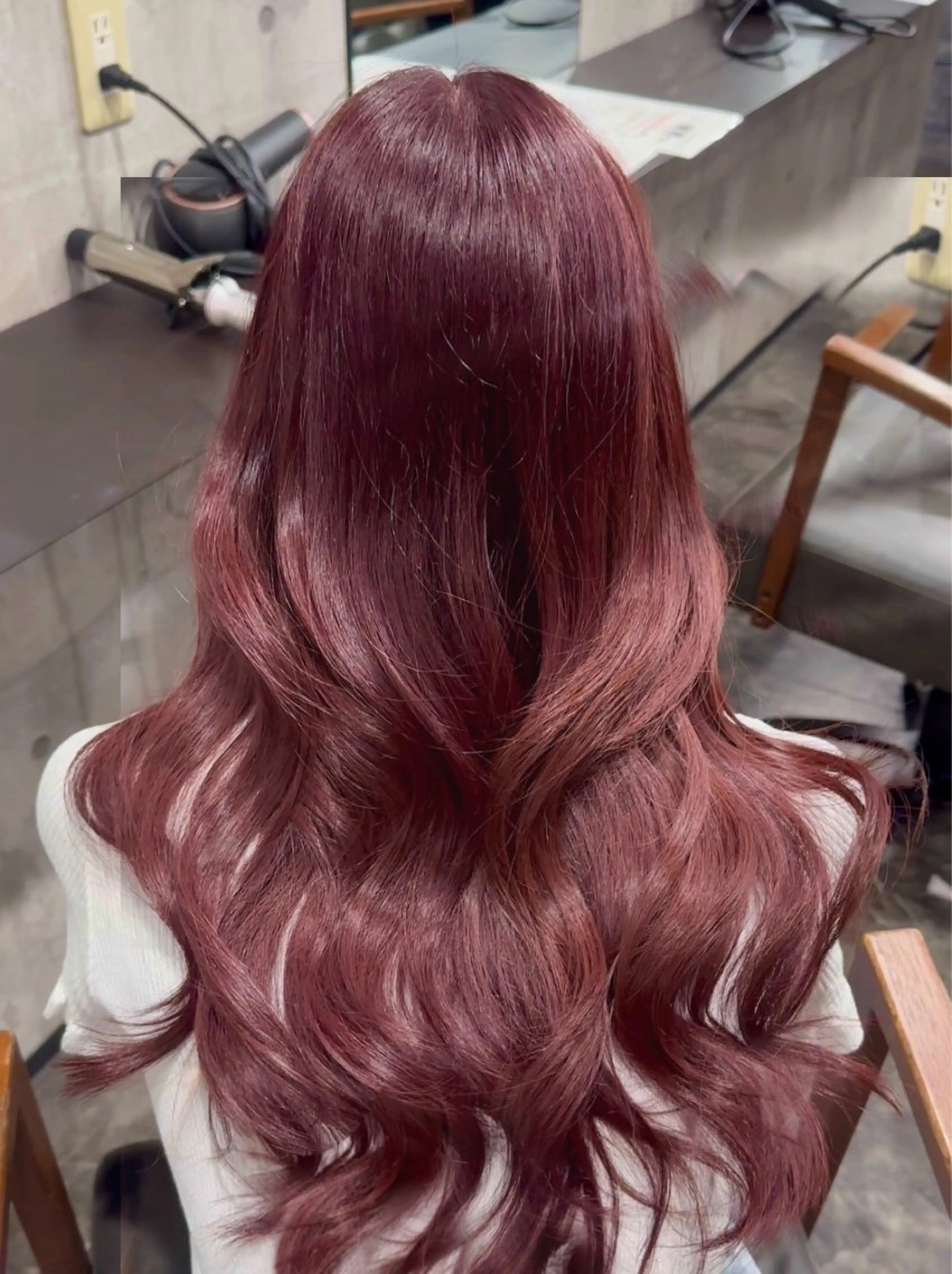 ロング ヘアカラー amy .のヘアスタイル