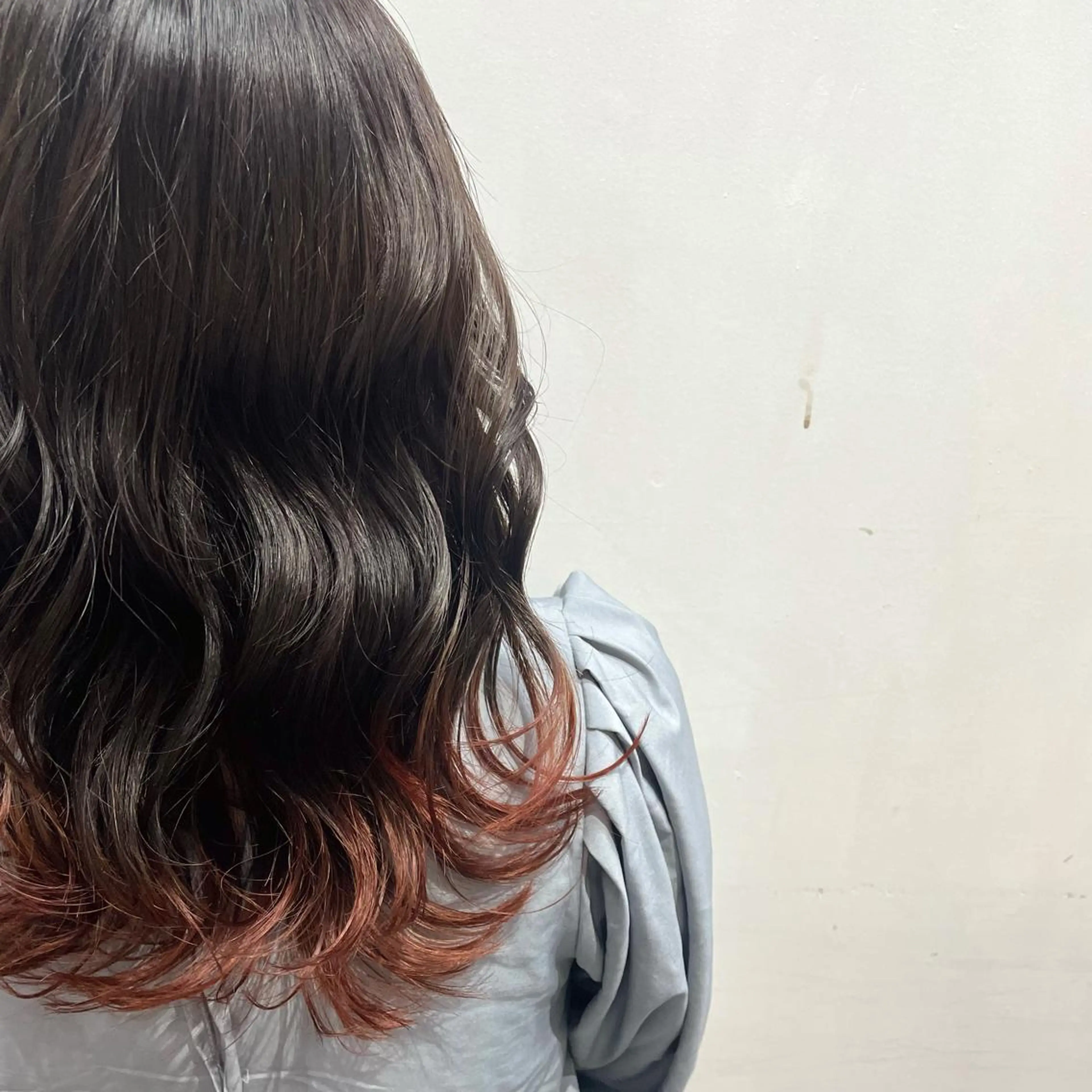 ロング lico 新札幌所属・Lilly リリィのヘアスタイル