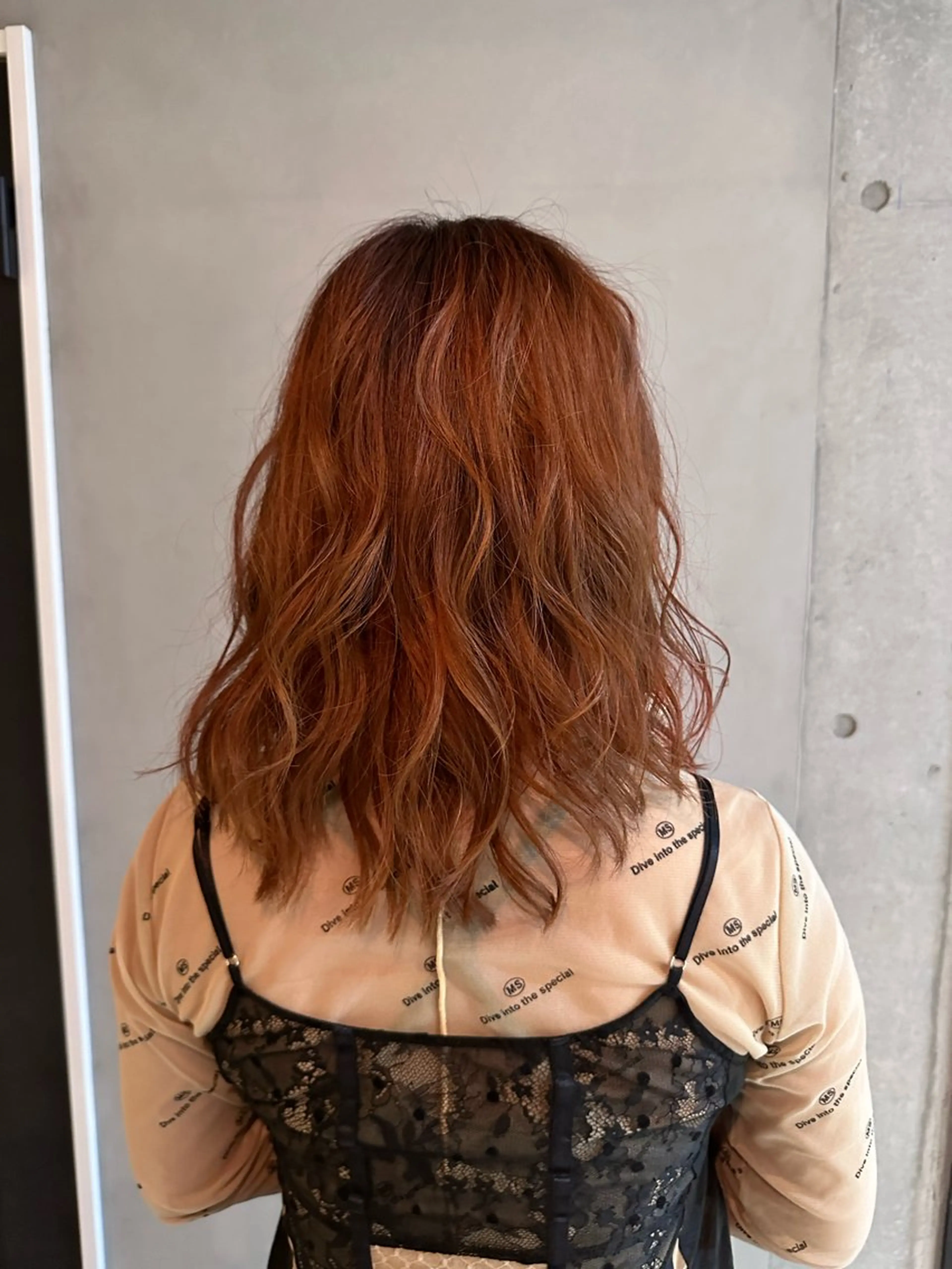 カラー 前野 日奈のヘアスタイル