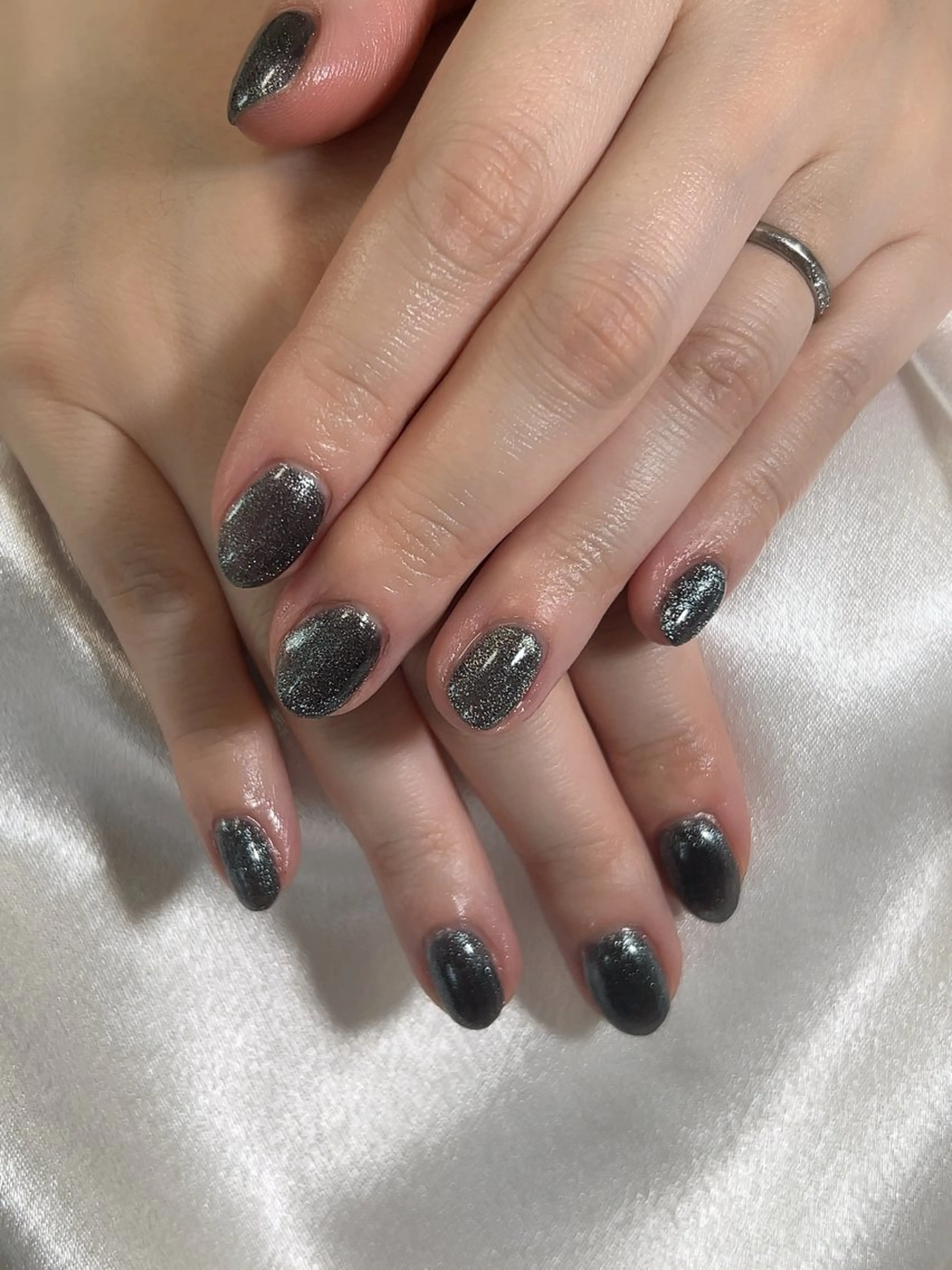 ネイル nail studio Ulu所属・漆崎 茜のネイルデザイン