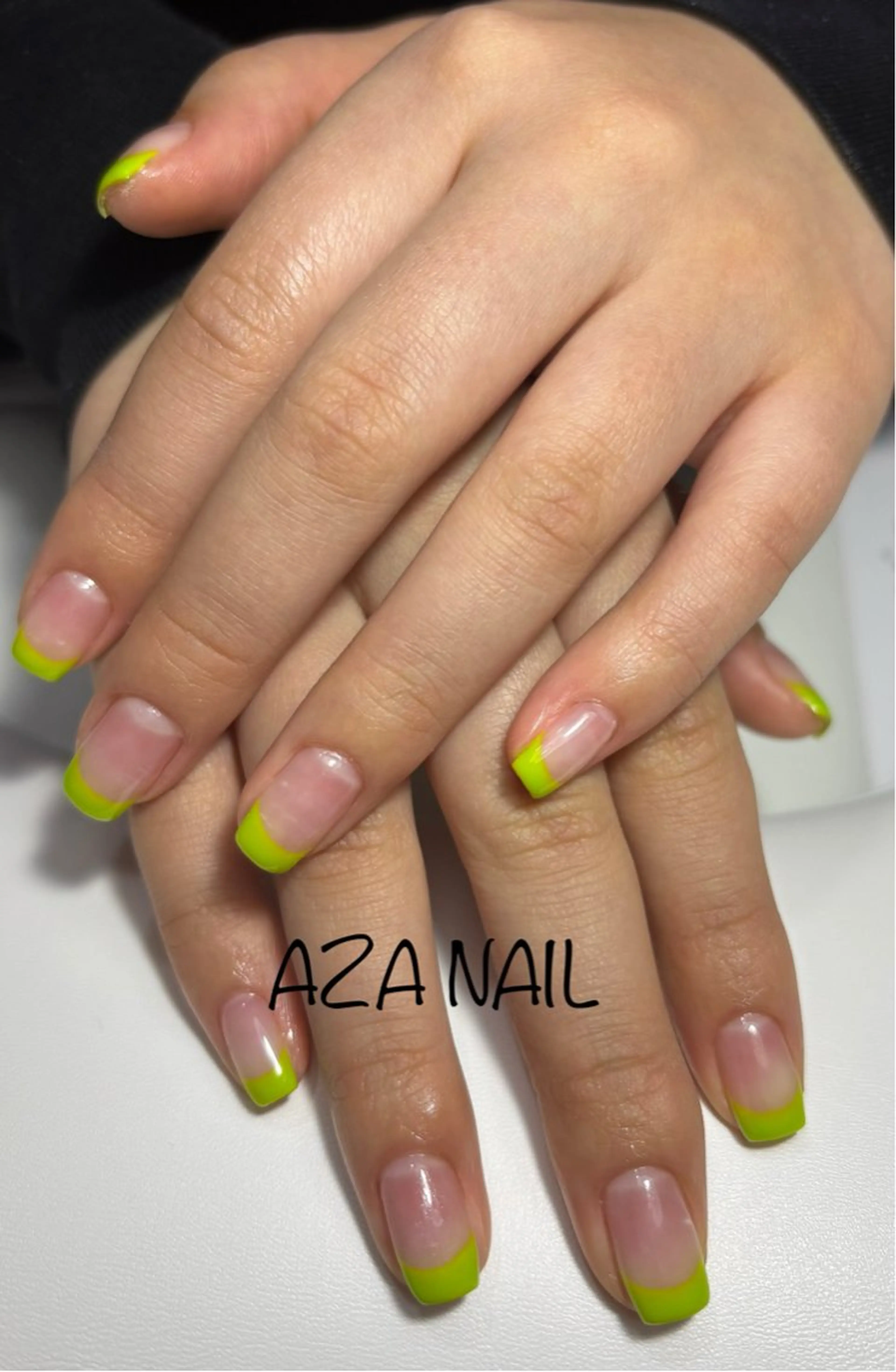 ネイル AZA NAILROOMのネイルデザイン