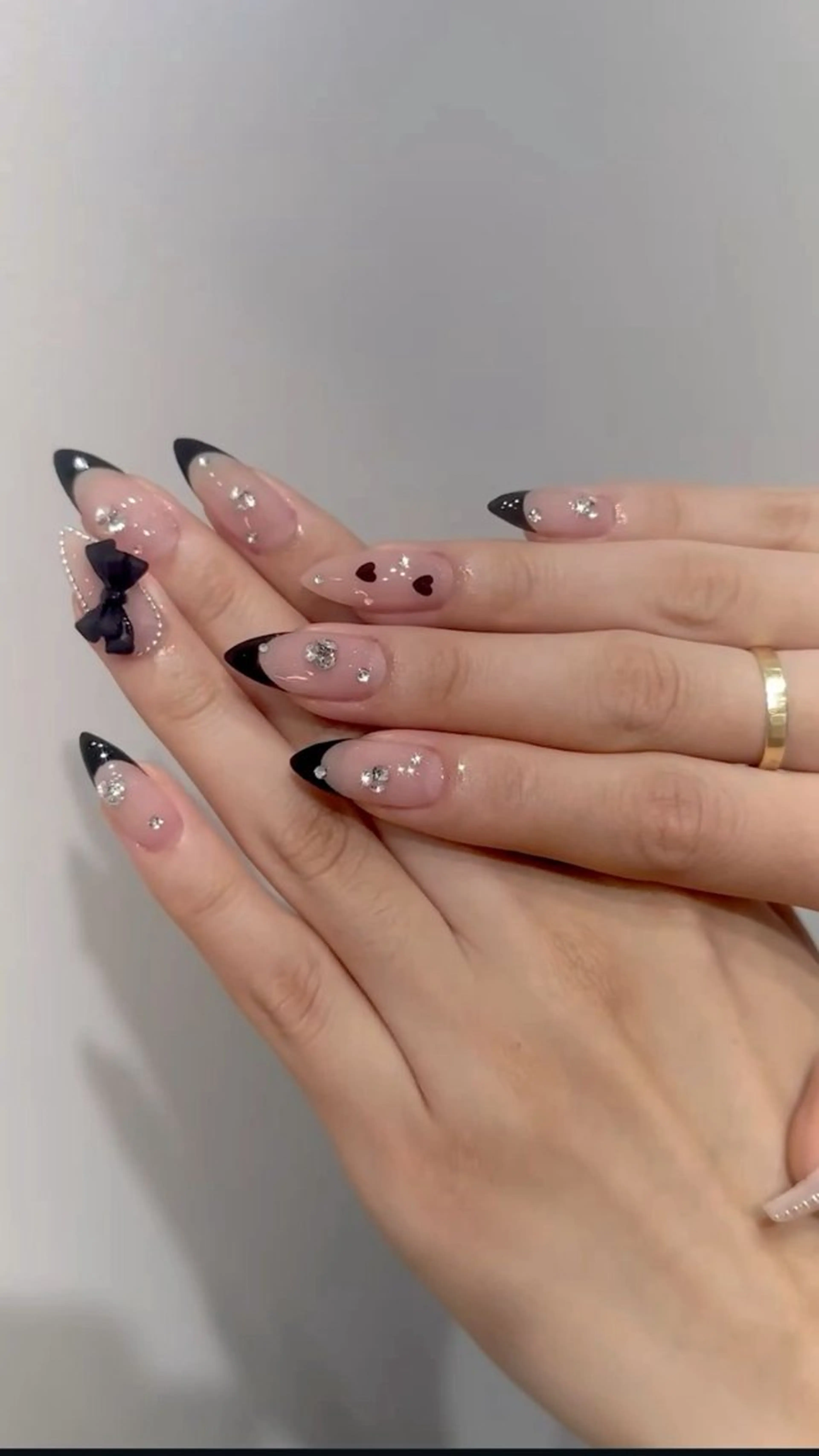 ネイル フレンチネイル キラキラネイル 韓国ネイル シンプルネイル ワンホンネイル ハンドネイル MEI Nailのネイルデザイン