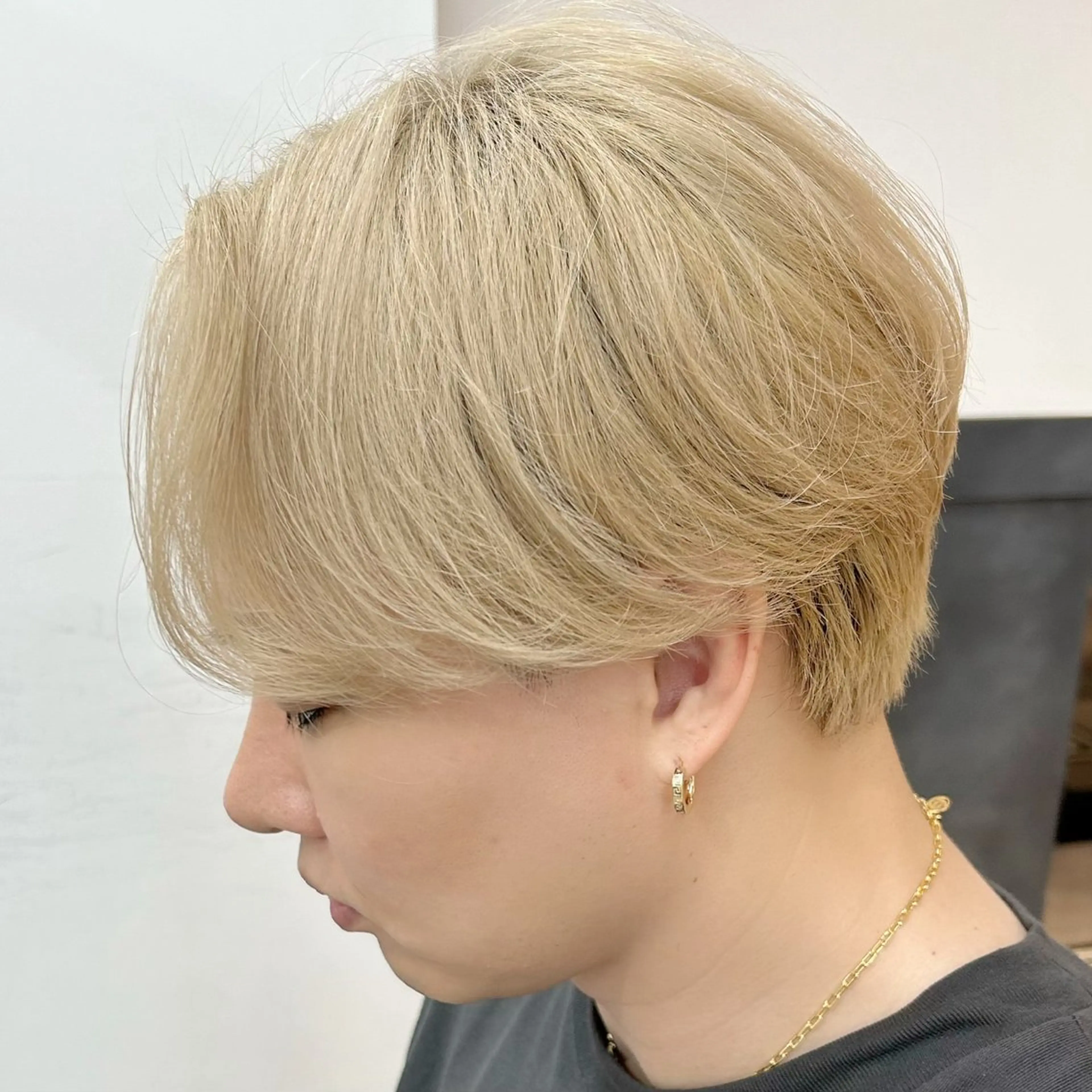 メンズ アイブロウ 🤎ベージュカラー 🐶メンズパーマのヘアスタイル