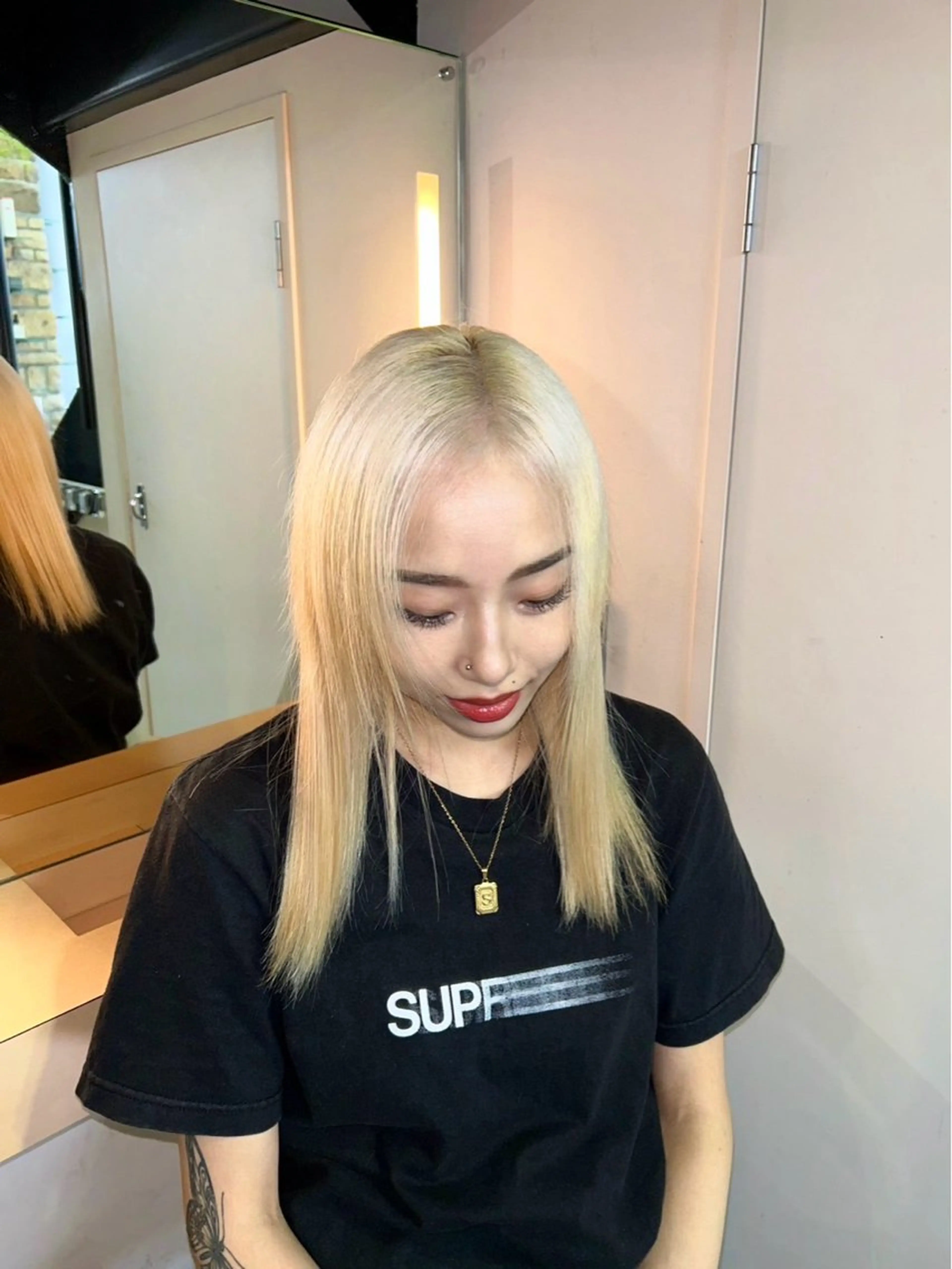 ロング レイヤー／マツエク 💋𝑨𝑵𝑵𝑨のヘアスタイル