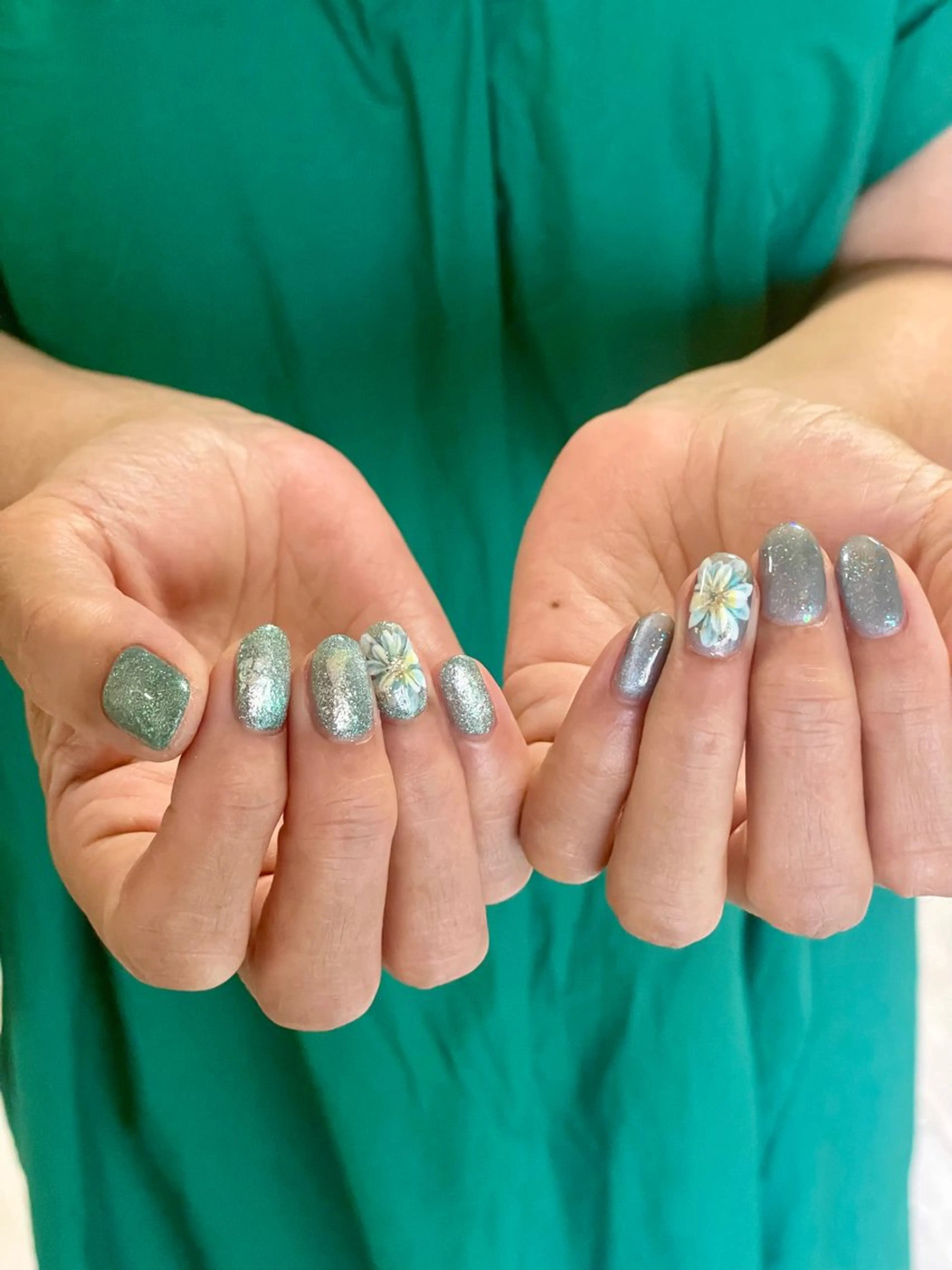 ネイル ハンドネイル Chong Sarangのネイルデザイン