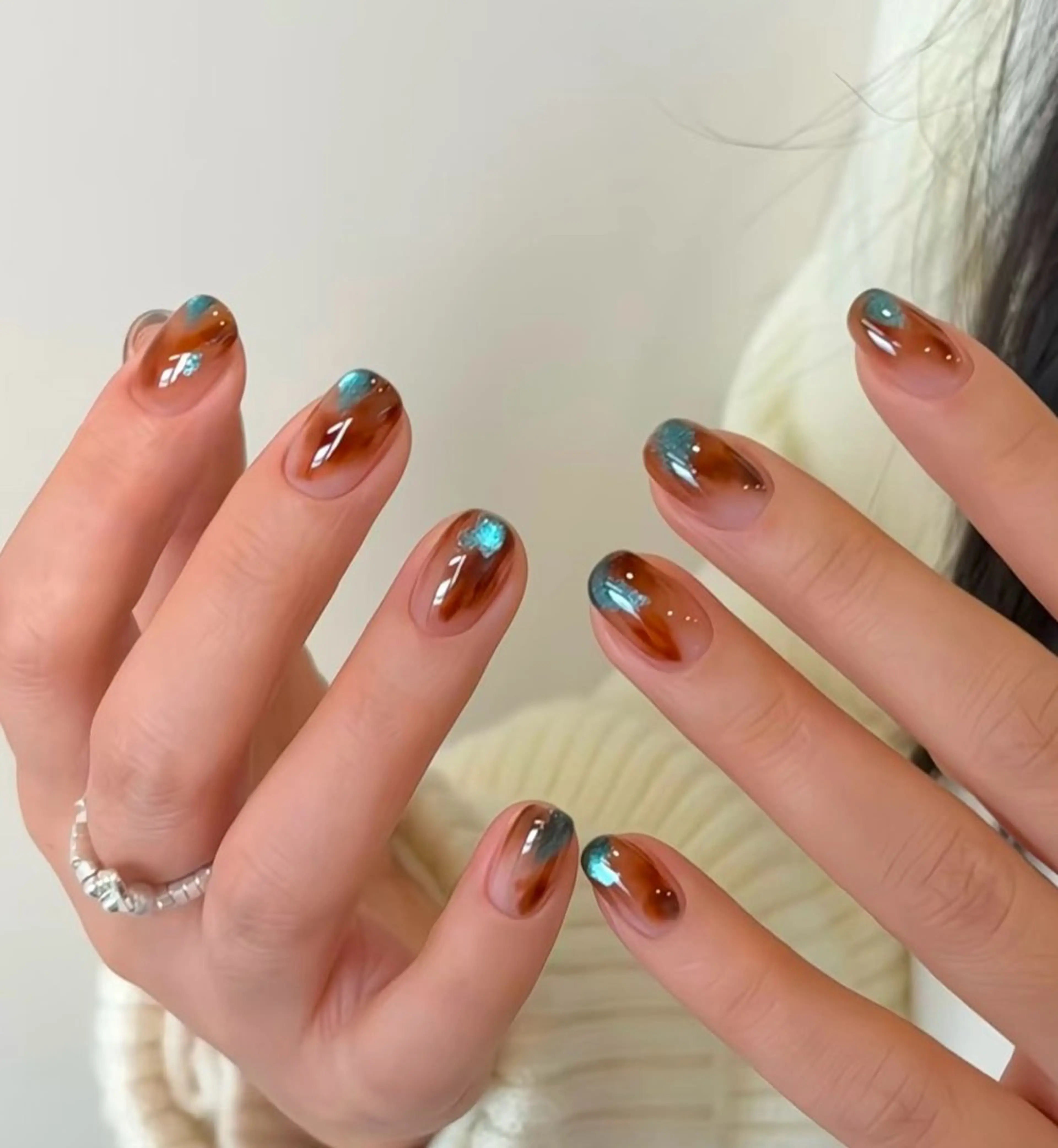 ネイル 高木 維麗絲のネイルデザイン