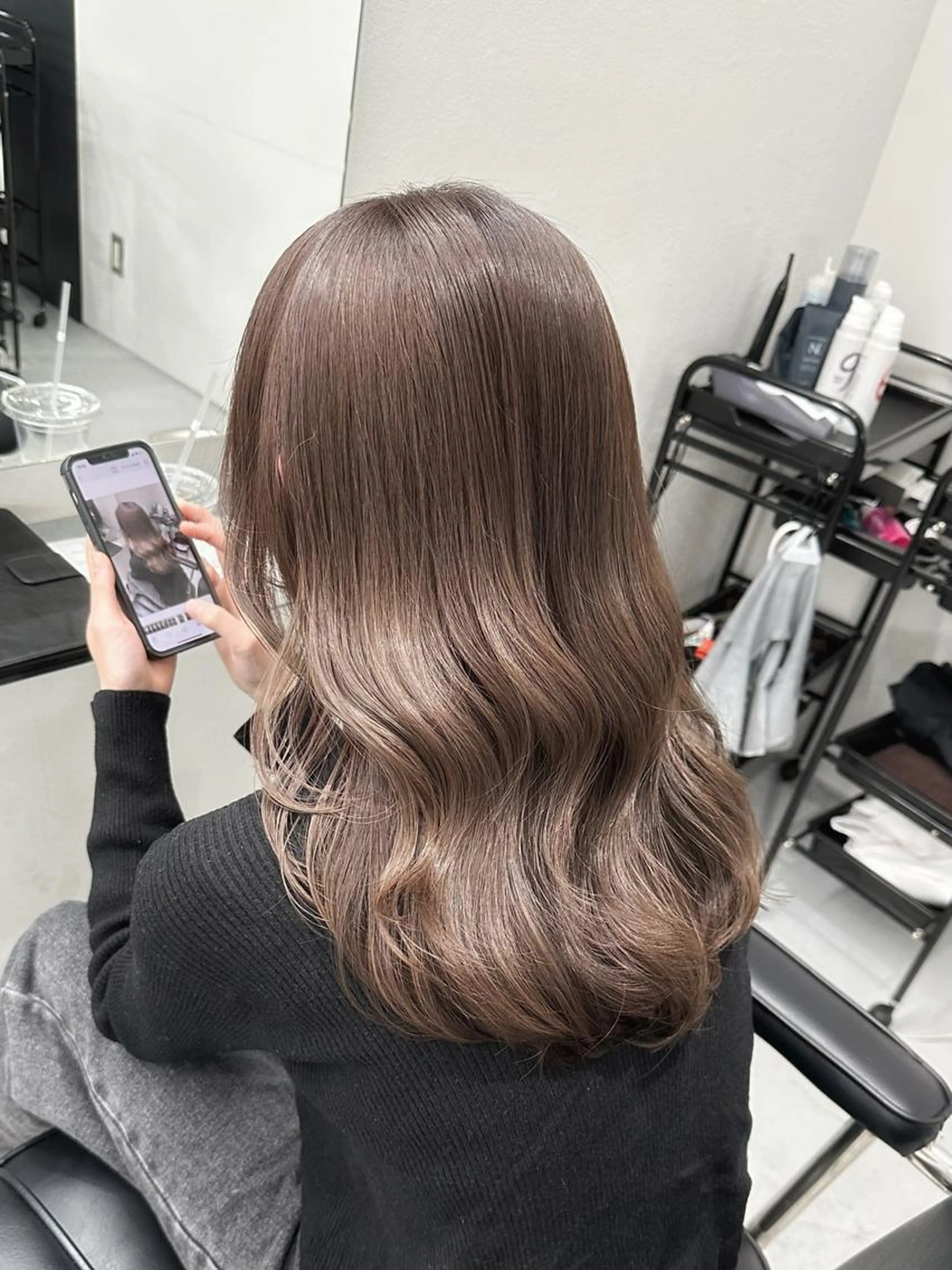 【ご新規様限定価格/人気No.2】艶カラー＋オージュアトリートメント＋ブローの写真