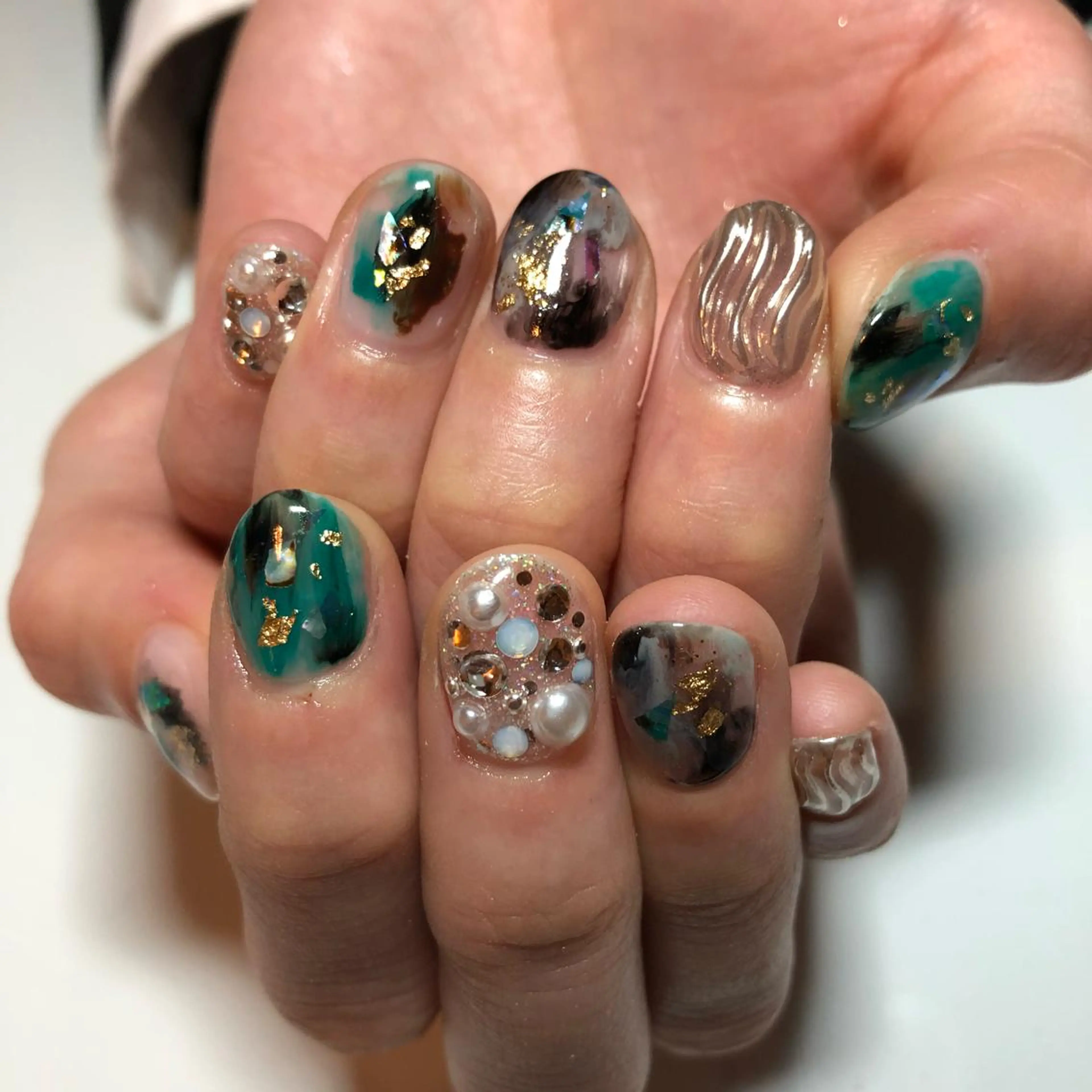 ネイル ニュアンスネイル g-up nail所属・米田 律子のネイルデザイン