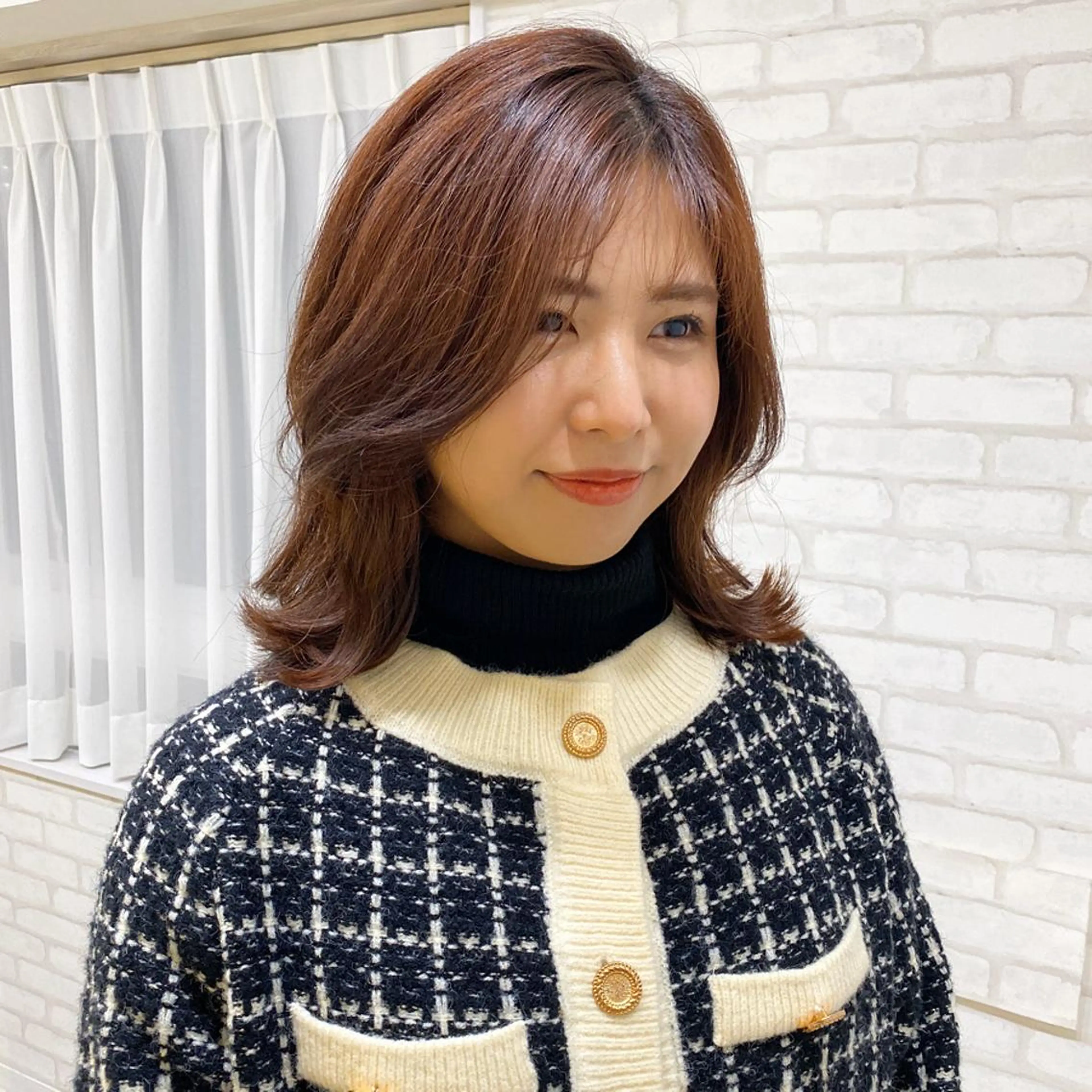 ミディアム abilita AZUSAのヘアスタイル