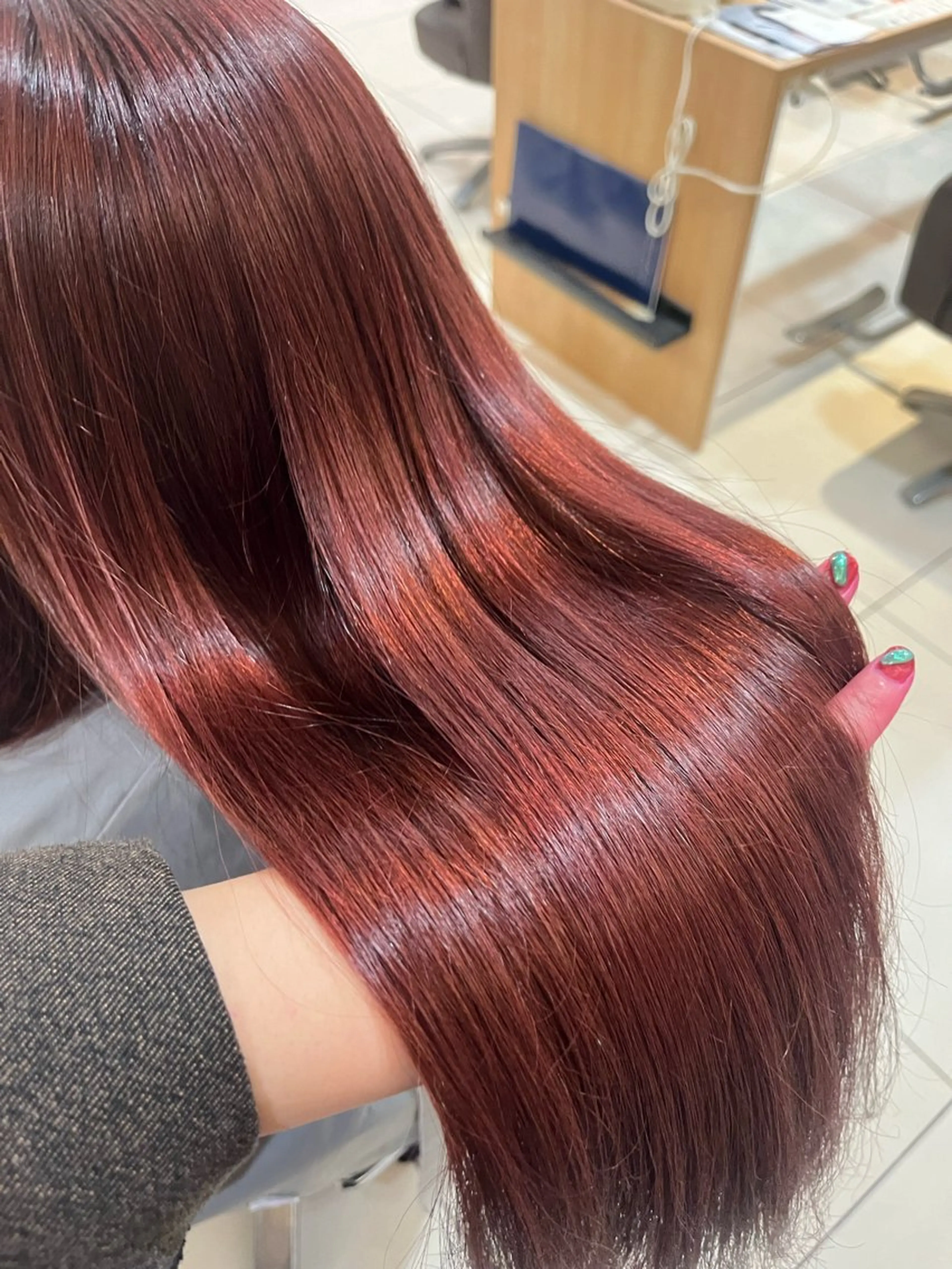 ロング 生活に馴染む デザイン/鏡ゆうかのヘアスタイル