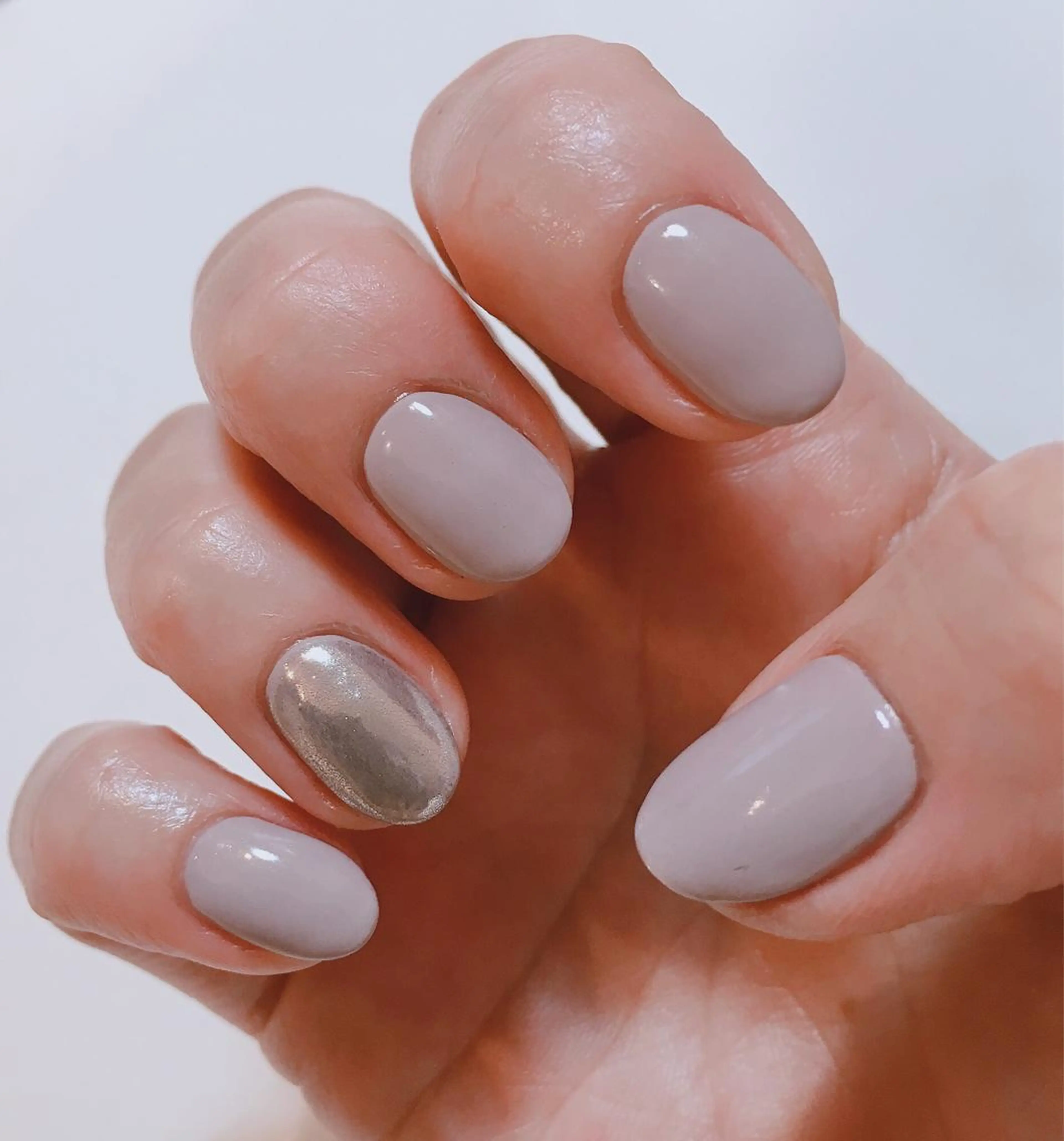 ネイル ミラーネイル ワンカラーネイル nailsalon SIMB.のネイルデザイン